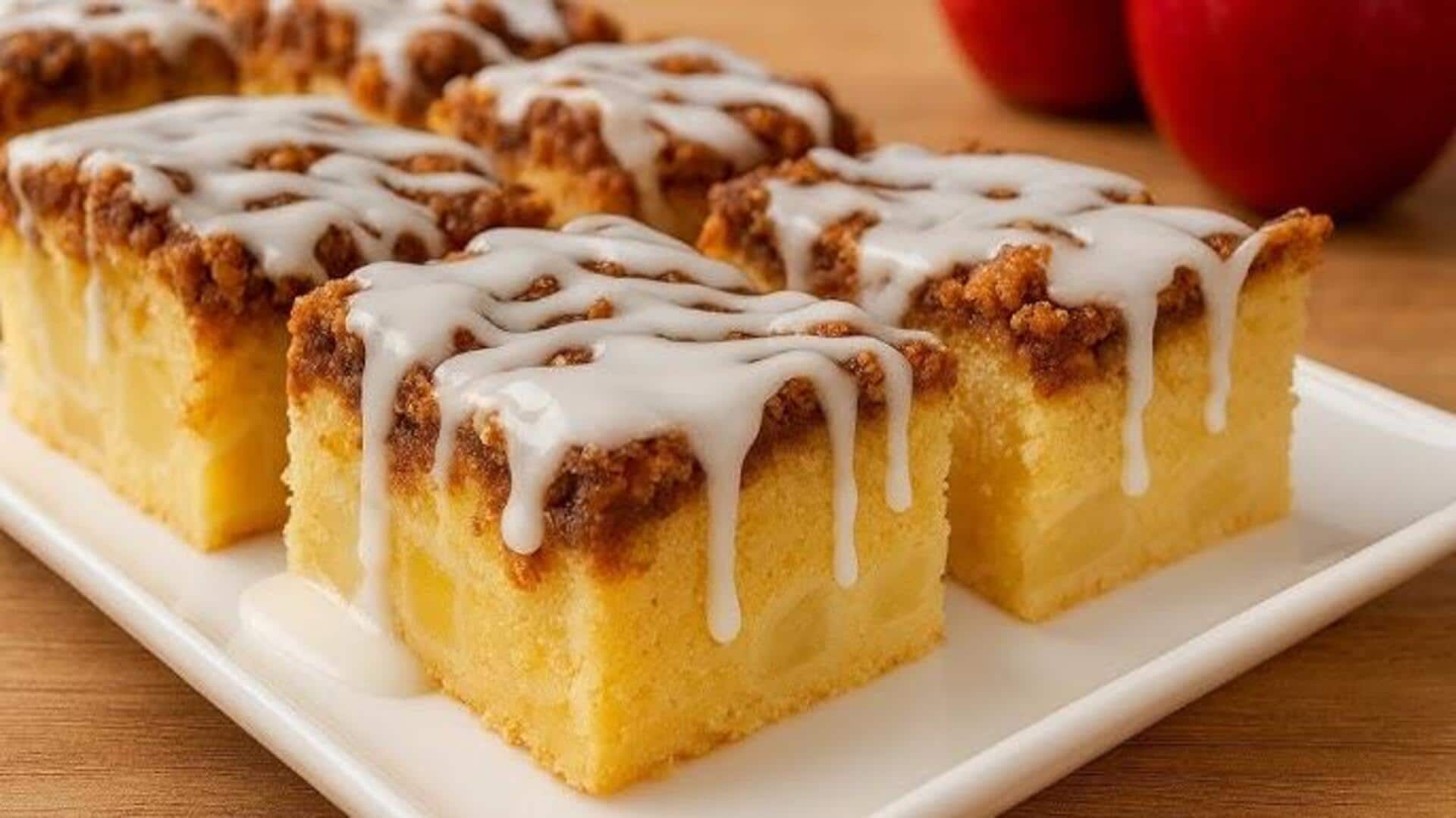 Crumbly Apple cake: క్రంబ్లీ ఆపిల్ కేక్ తయారుచేయడం చాలా సులువు.. రెసిపీ ఇదే..