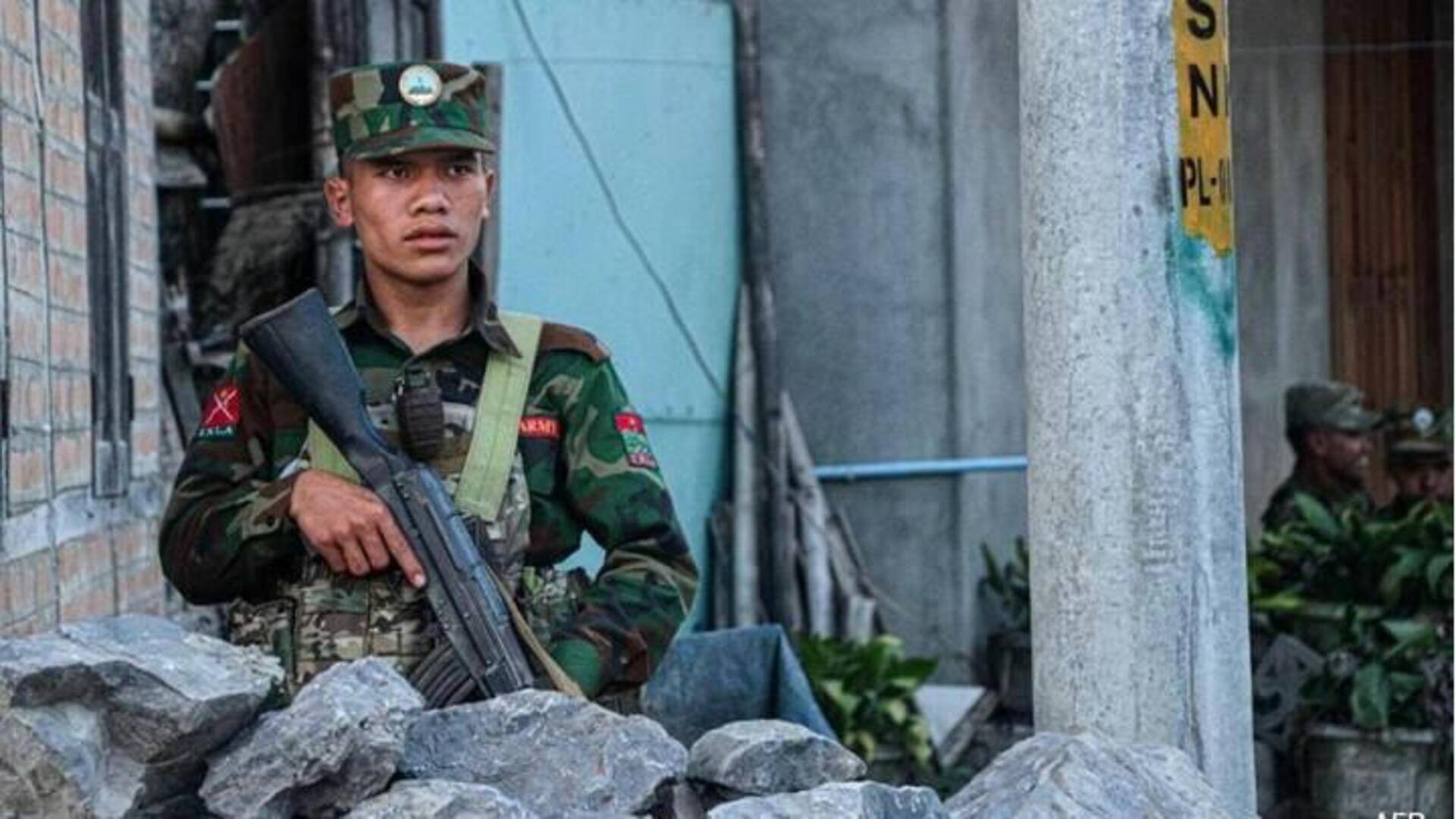 Myanmar soldiers: భారత్‌లోకి భారీగా మయన్మార్ సైన్యం.. కేంద్రాన్ని అప్రమత్తం చేసిన మిజోరం 