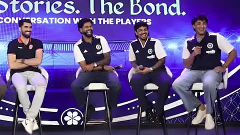 Abhishek Sharma: ఆ భారత ఆటగాడికే అద్దం అంటే పిచ్చి.. అభిషేక్ శర్మ సరదా వ్యాఖ్యలు!
