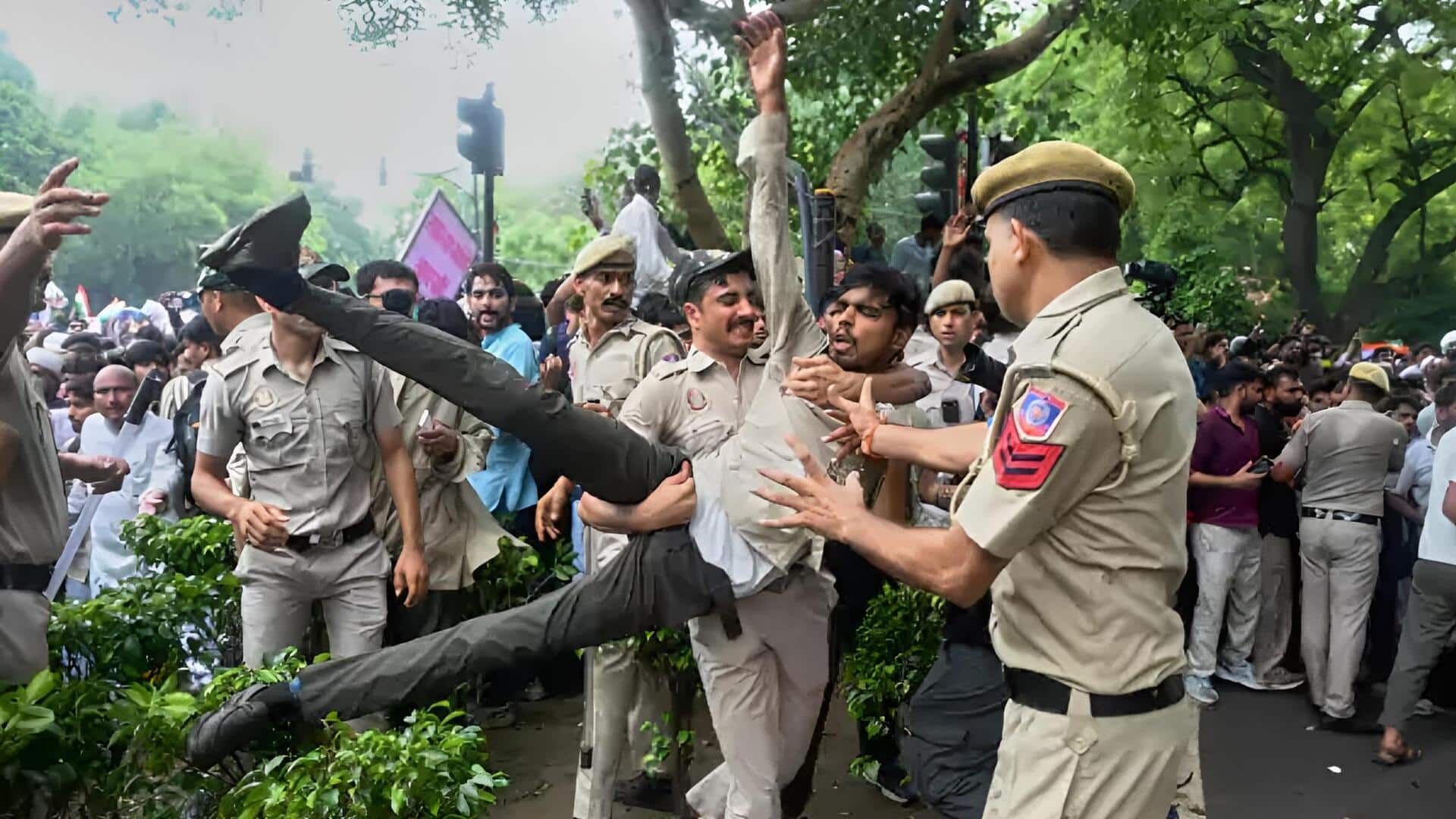 Delhi Police: సీజేపీ ఆందోళనల వేళ ఫేక్ న్యూస్ కలకలం.. 480 పాక్‌ సోషల్ మీడియా ఖాతాలు బ్లాక్!