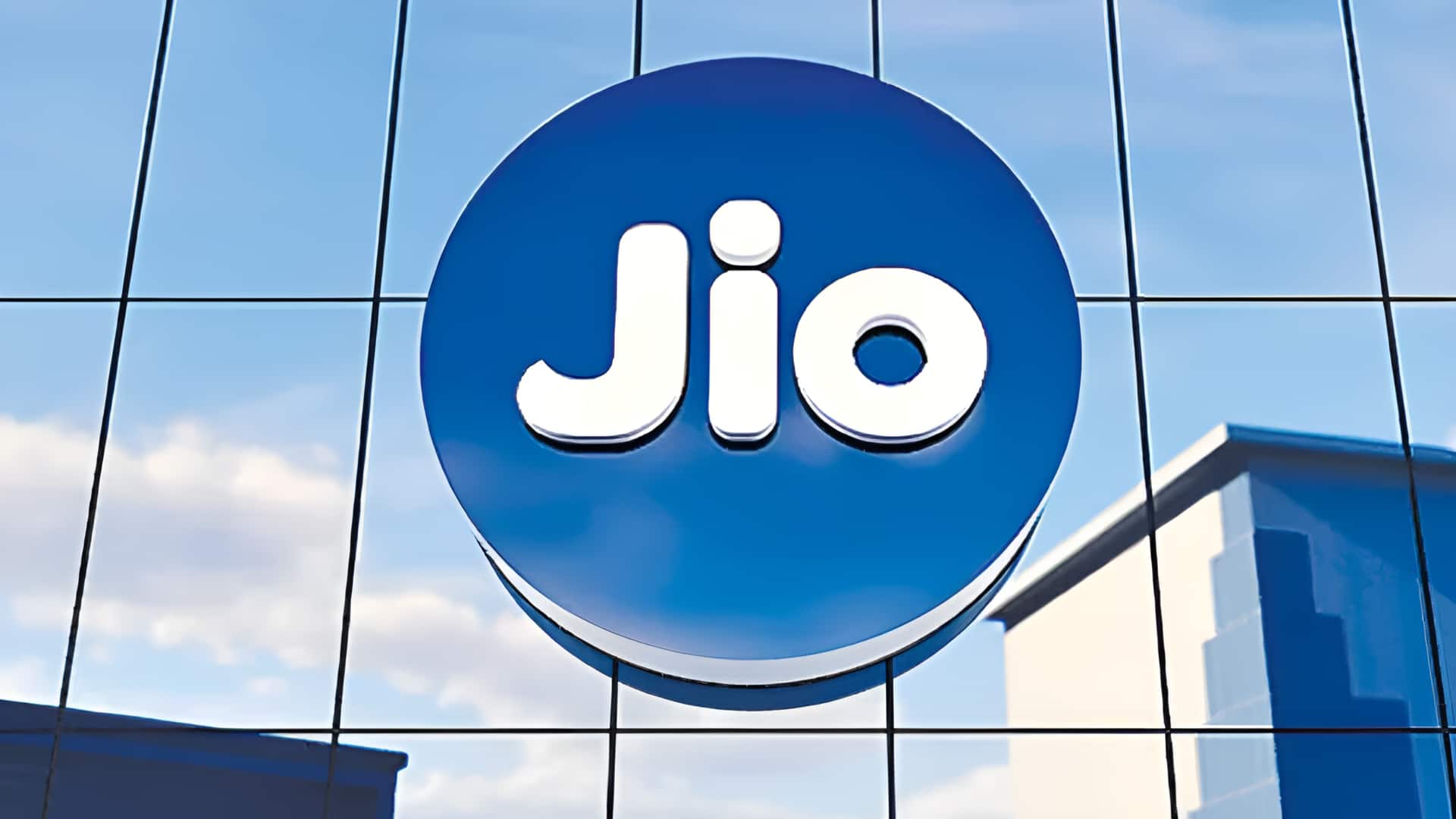 Jio IPO: రూ.37,700 కోట్ల జియో ఐపీఓకు సెబీ గ్రీన్‌సిగ్నల్‌.. దేశంలోనే అతిపెద్దదిగా!