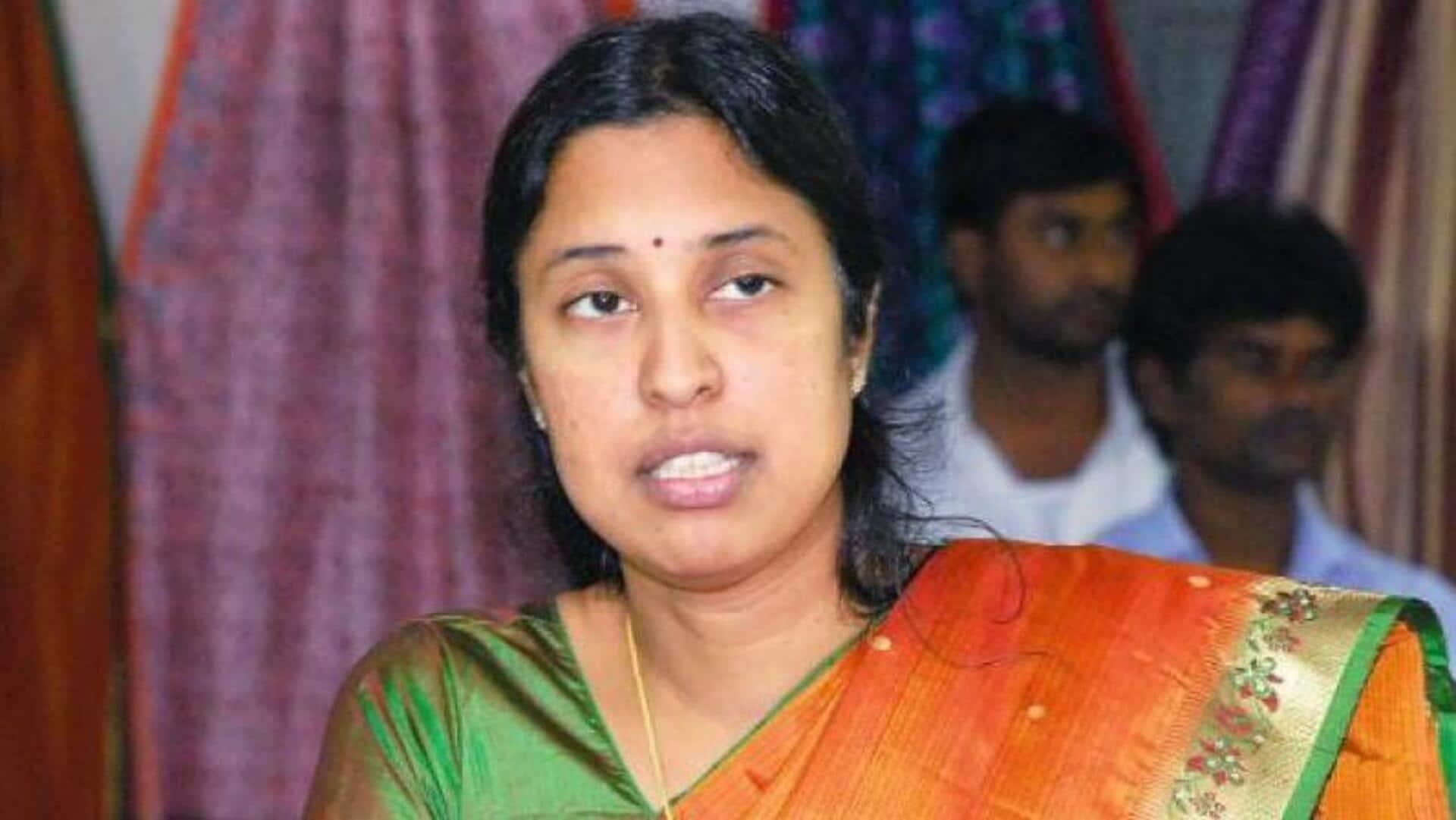 OMC Case:అక్రమ మైనింగ్ కేసులో.. ఐఏఎస్ అధికారి శ్రీలక్ష్మికి చుక్కెదురు OMC Case:అక్రమ మైనింగ్ కేసులో.. ఐఏఎస్ అధికారి శ్రీలక్ష్మికి చుక్కెదురు