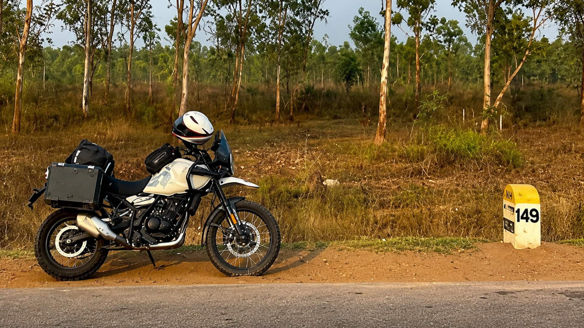 Himalayan 440: పాత స్టైల్‌లోనే హిమాలయన్‌ 440.. అడ్వెంచర్‌ రైడర్లకు కొత్త ఛాయిస్‌!