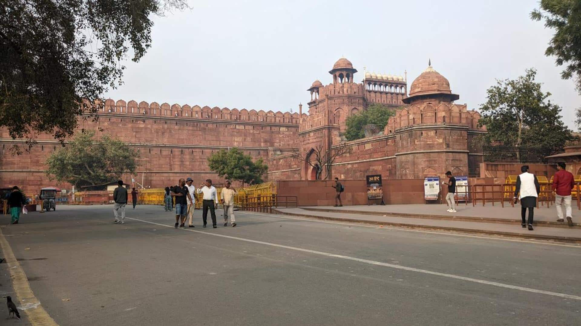 Red Fort: "ఎర్రకోటను మాకు అప్పగించండి".. దిల్లీ కోర్టును ఆశ్రయించిన.. మొఘల్ చక్రవర్తి బహదూర్ షా జఫర్-II వారసులు 