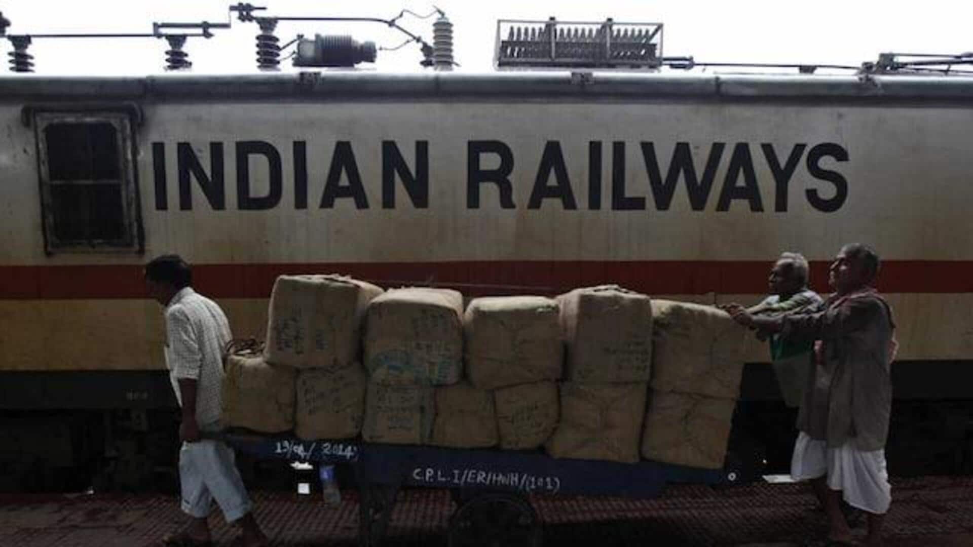 Railway Jobs: నిరుద్యోగులకు గుడ్న్యూస్.. రైల్వే శాఖలో భారీగా ఉద్యోగాలు Railway Jobs: నిరుద్యోగులకు గుడ్న్యూస్.. రైల్వే శాఖలో భారీగా ఉద్యోగాలు