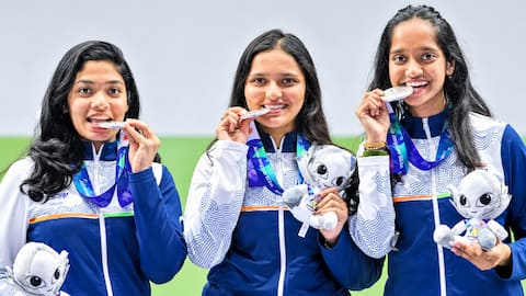 Asian Games 2026: పతకాల వేట షురూ.. గురి చూసి కొట్టిన భారత షూటర్లు