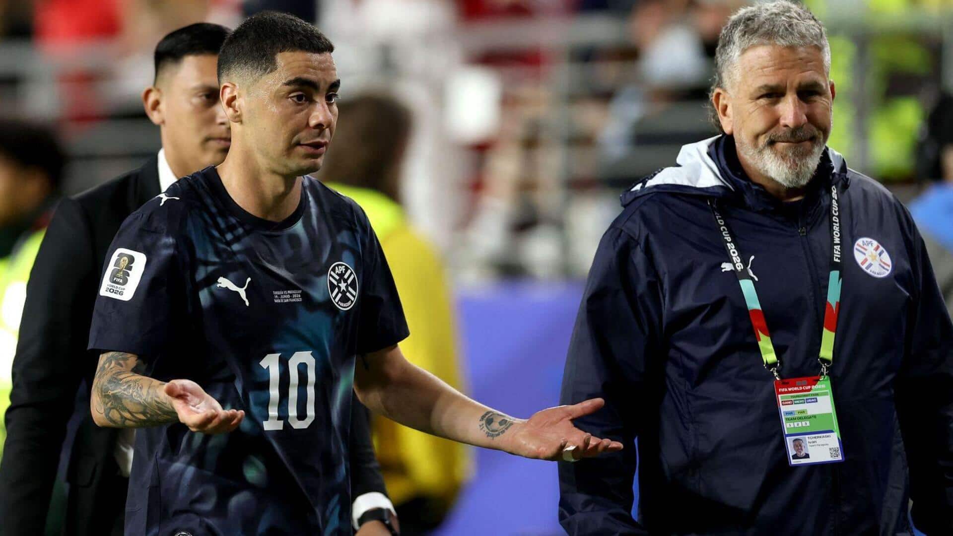 FIFA World Cup: ప్రపంచకప్‌లో తొలిసారి.. నోరు కప్పుకుని మాట్లాడినందుకు రెడ్ కార్డు