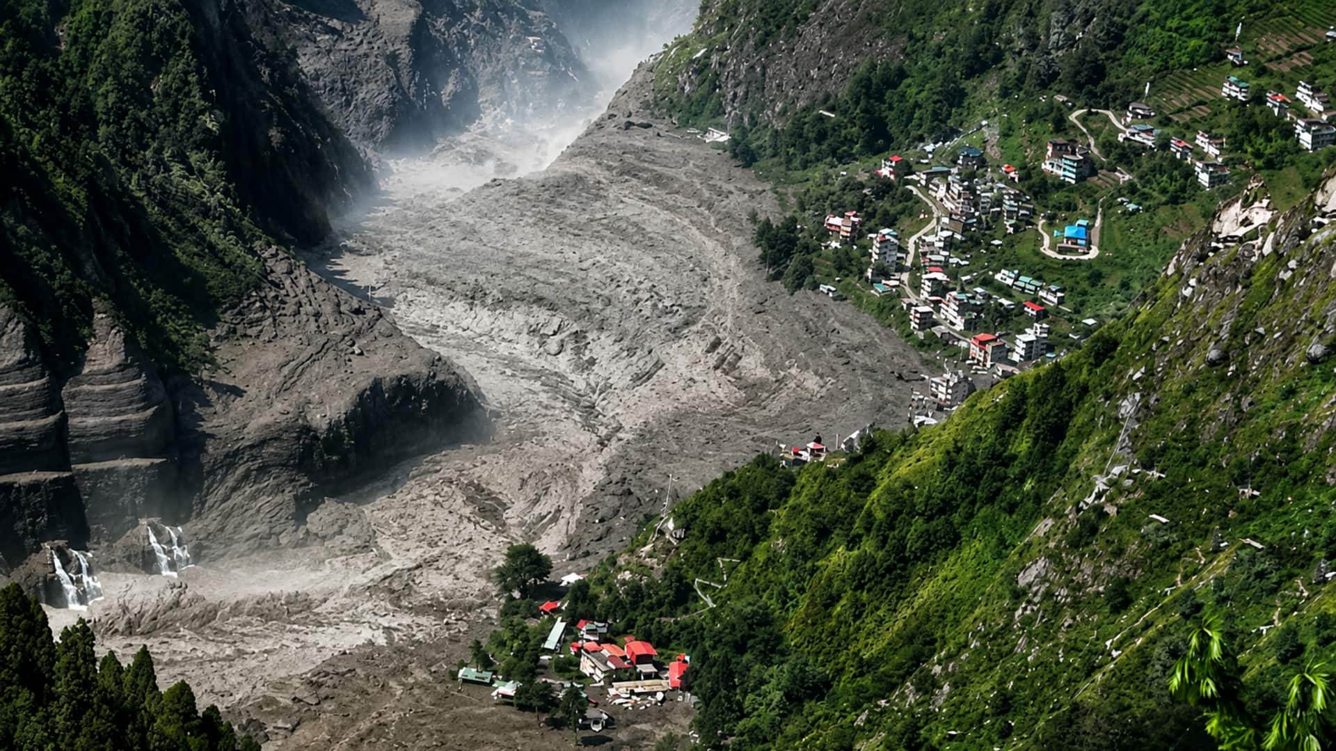 Nepal Flash Floods: నేపాల్‌లో వరద బీభత్సం.. 16 మంది మృతి.. బీహార్‌,యూపీలో హైఅలర్ట్