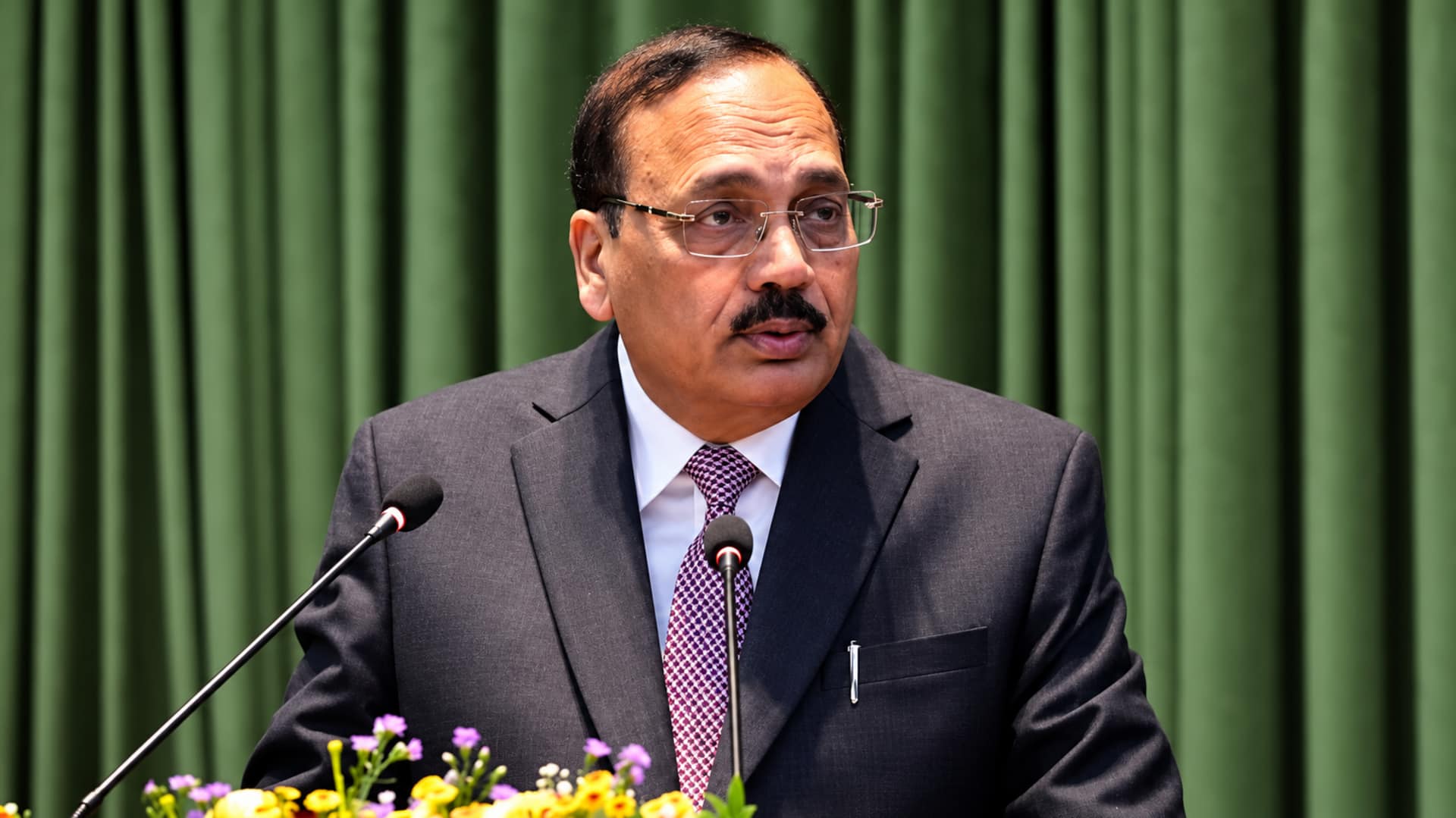CJI Surya Kant: విమర్శలకు న్యాయవ్యవస్థ దూరంగా ఉండకూడదు: సీజేఐ సూర్యకాంత్