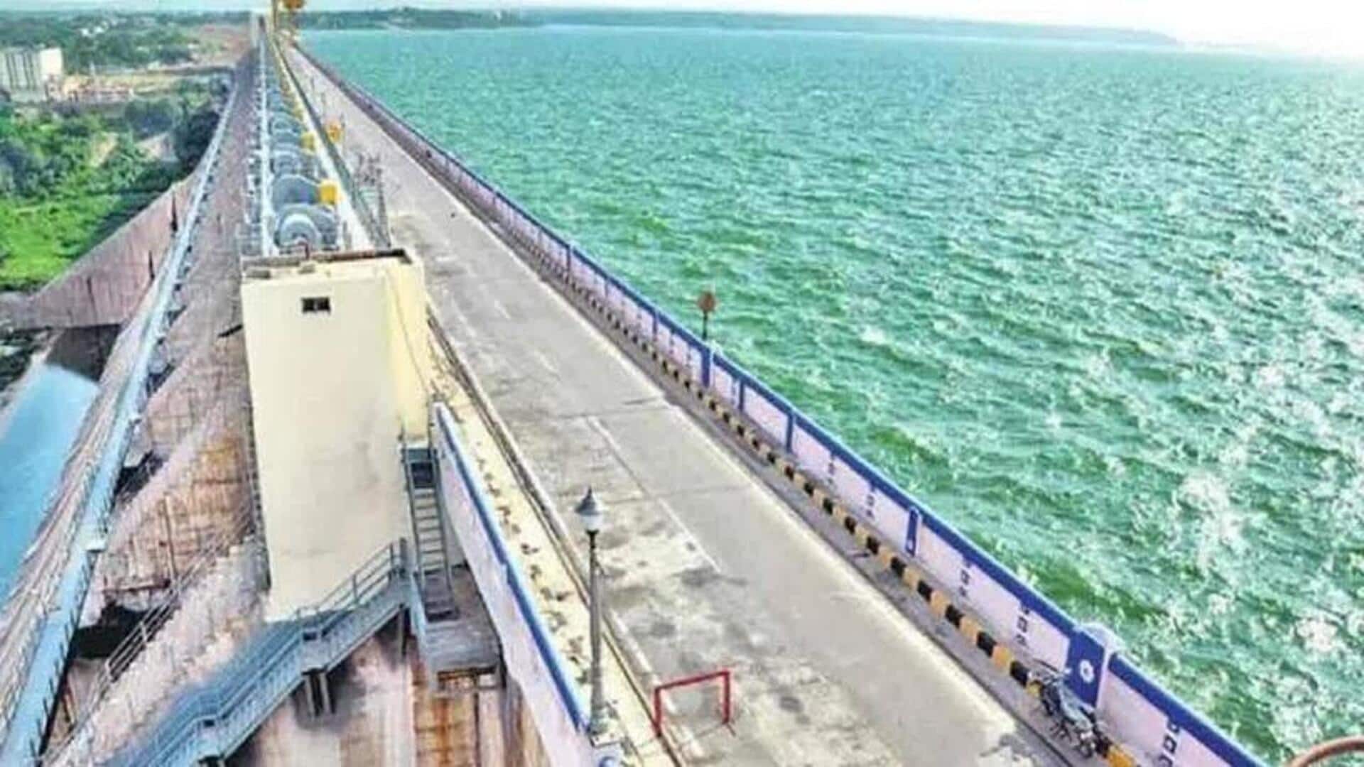 Nagarjuna Sagar: నాగార్జున సాగర్ ప్రాజెక్టుకు జలకళ.. ఎగువన కురుస్తున్న వర్షాలకు కృష్ణా నదిలో వరద ప్రవాహం Nagarjuna Sagar: నాగార్జున సాగర్ ప్రాజెక్టుకు జలకళ.. ఎగువన కురుస్తున్న వర్షాలకు కృష్ణా నదిలో వరద ప్రవాహం