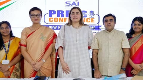 Sports persons: క్రీడాకారుల ప్రోత్సాహానికి రూ.7,386 కోట్ల భారీ కేటాయింపు