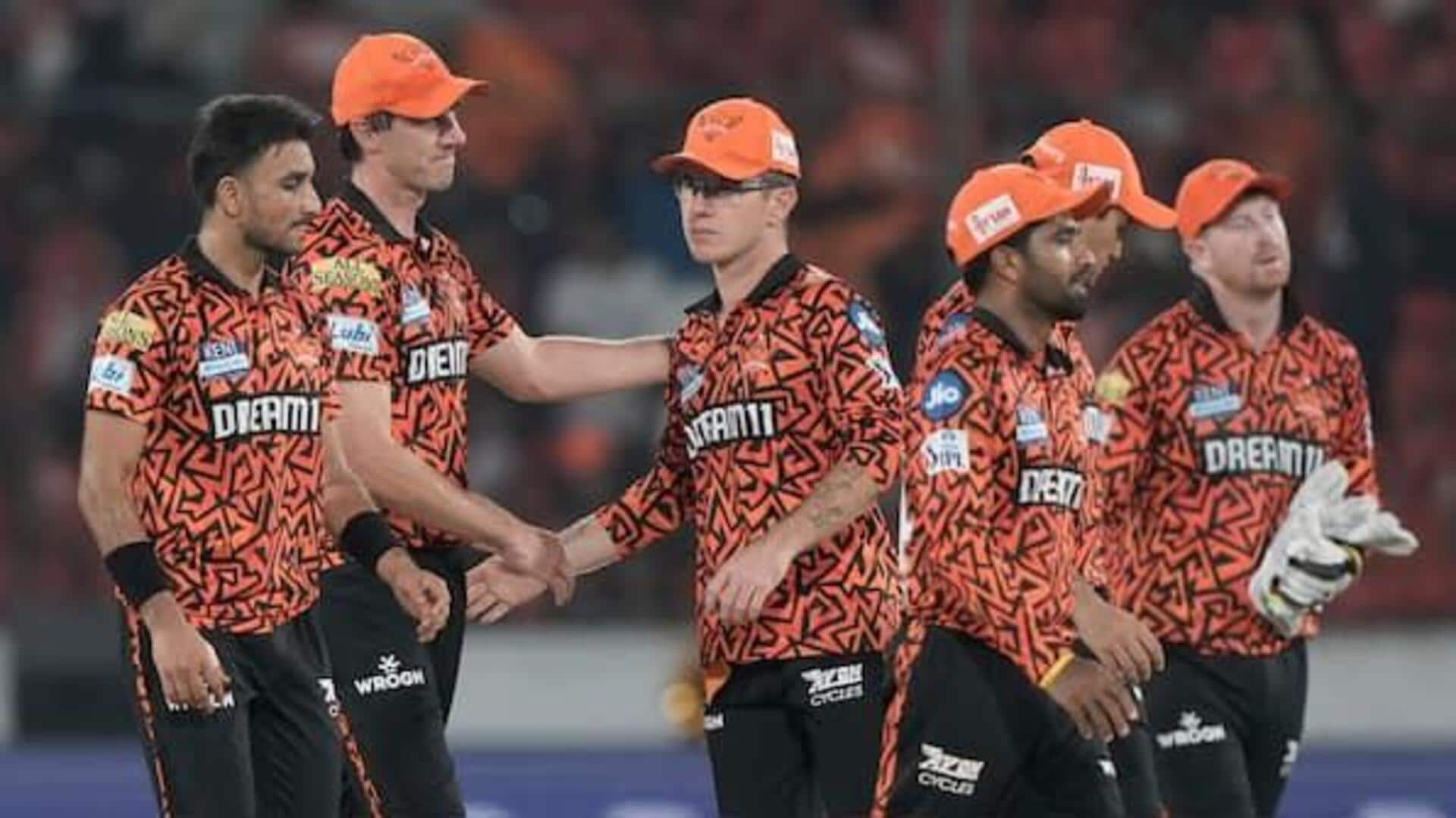 SRH : బ్యాటింగ్‌లో ఎస్ఆర్‌హెచ్ పతనం.. సోషల్ మీడియాలో ట్రోల్స్ వెల్లువ