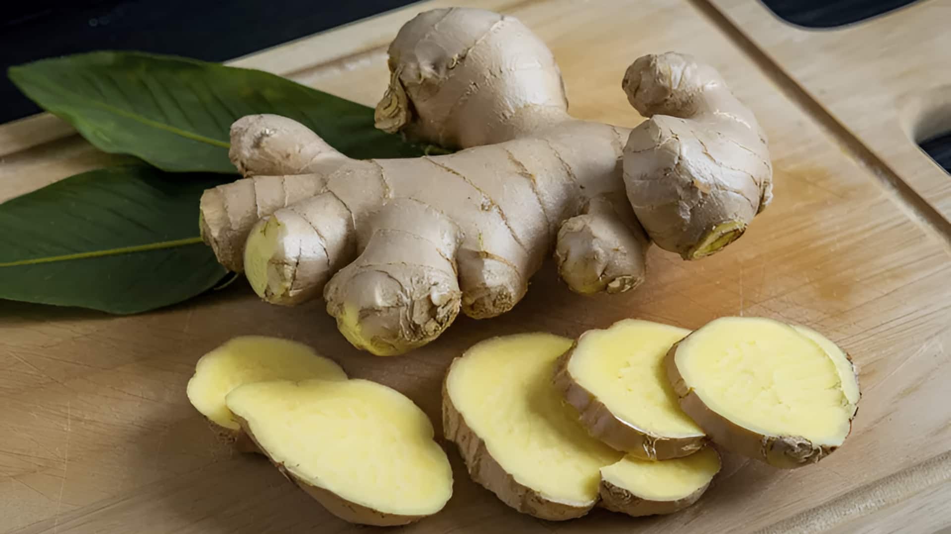 Ginger Uses: ఇంట్లో అల్లం తప్పనిసరిగా ఎందుకు ఉంచుకోవాలంటే?