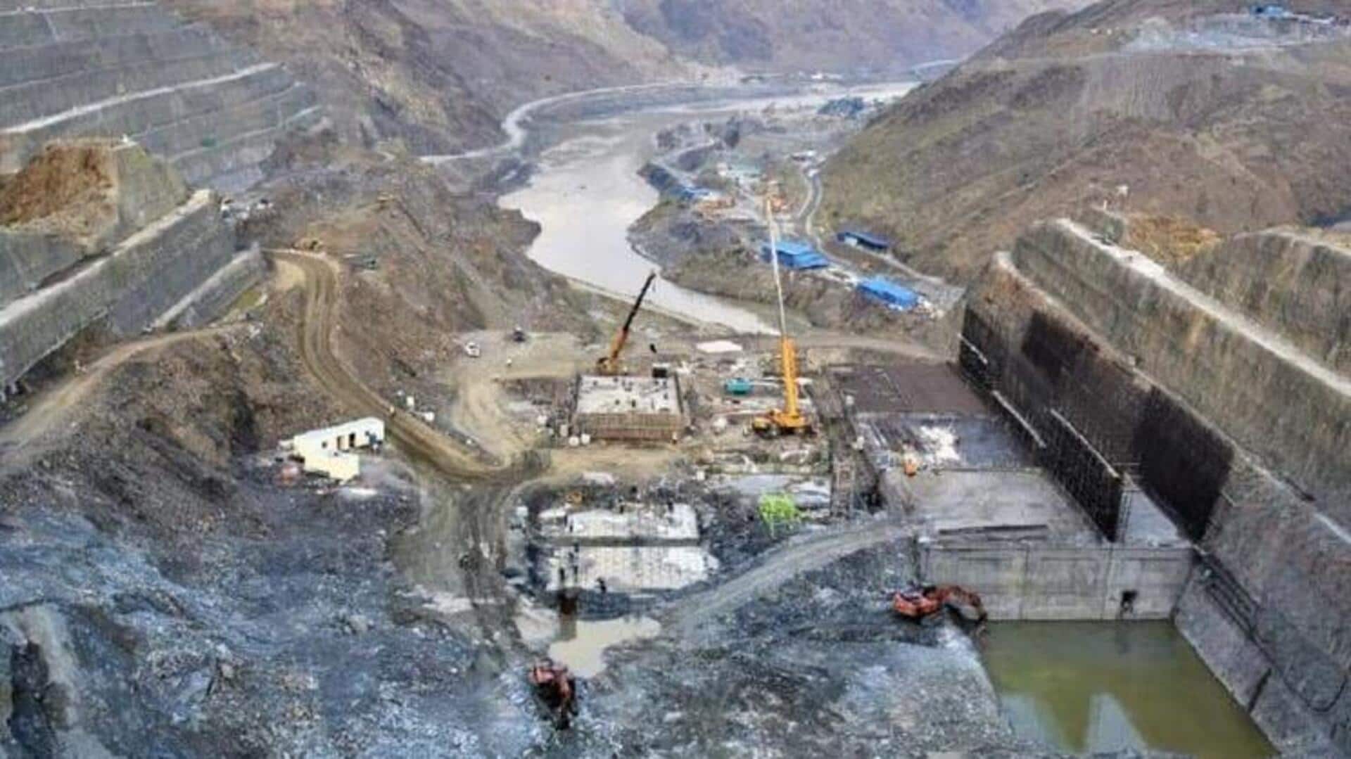 Mohmand Dam: భారత్, పాక్ మధ్య ఉద్రిక్తతలు.. మోహ్మండ్ హైడ్రోపవర్ ప్రాజెక్టుపై చైనా దృష్టి Mohmand Dam: భారత్, పాక్ మధ్య ఉద్రిక్తతలు.. మోహ్మండ్ హైడ్రోపవర్ ప్రాజెక్టుపై చైనా దృష్టి