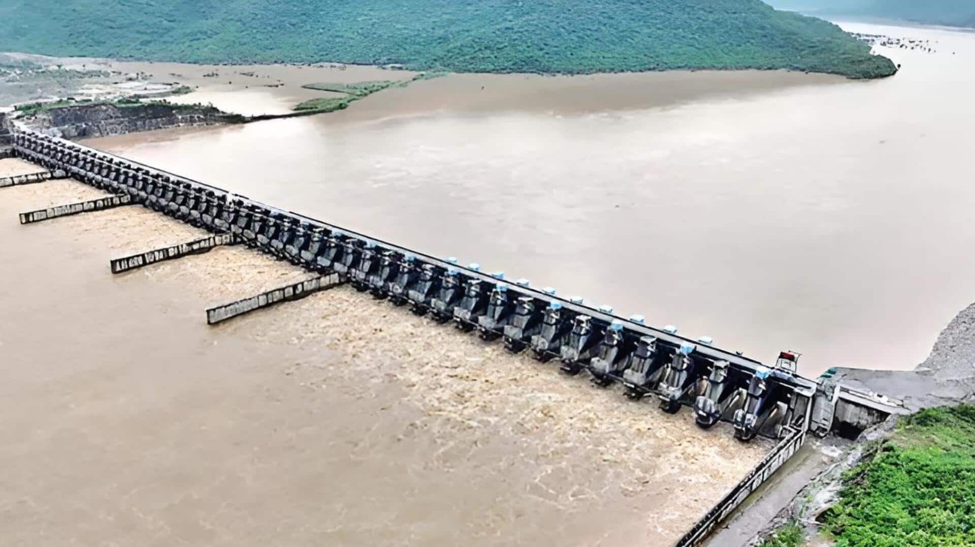 Polavaram: పోలవరం పనులకు ఊపిరి.. కేంద్రం నుంచి మరో రూ.1,500 కోట్ల నిధులు