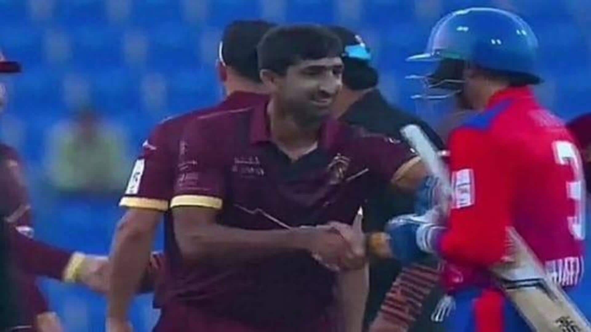 Harbhajan Singh: పాక్ బౌలర్‌కు షేక్‌హ్యాండ్ ఇచ్చిన హర్భజన్ సింగ్.. 