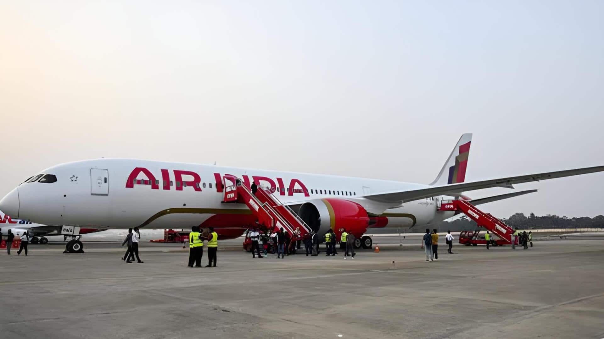 Air India: ఎయిర్ ఇండియా కీలక నిర్ణయం.. రోజుకు వంద విమానా సర్వీసులు తగ్గింపు