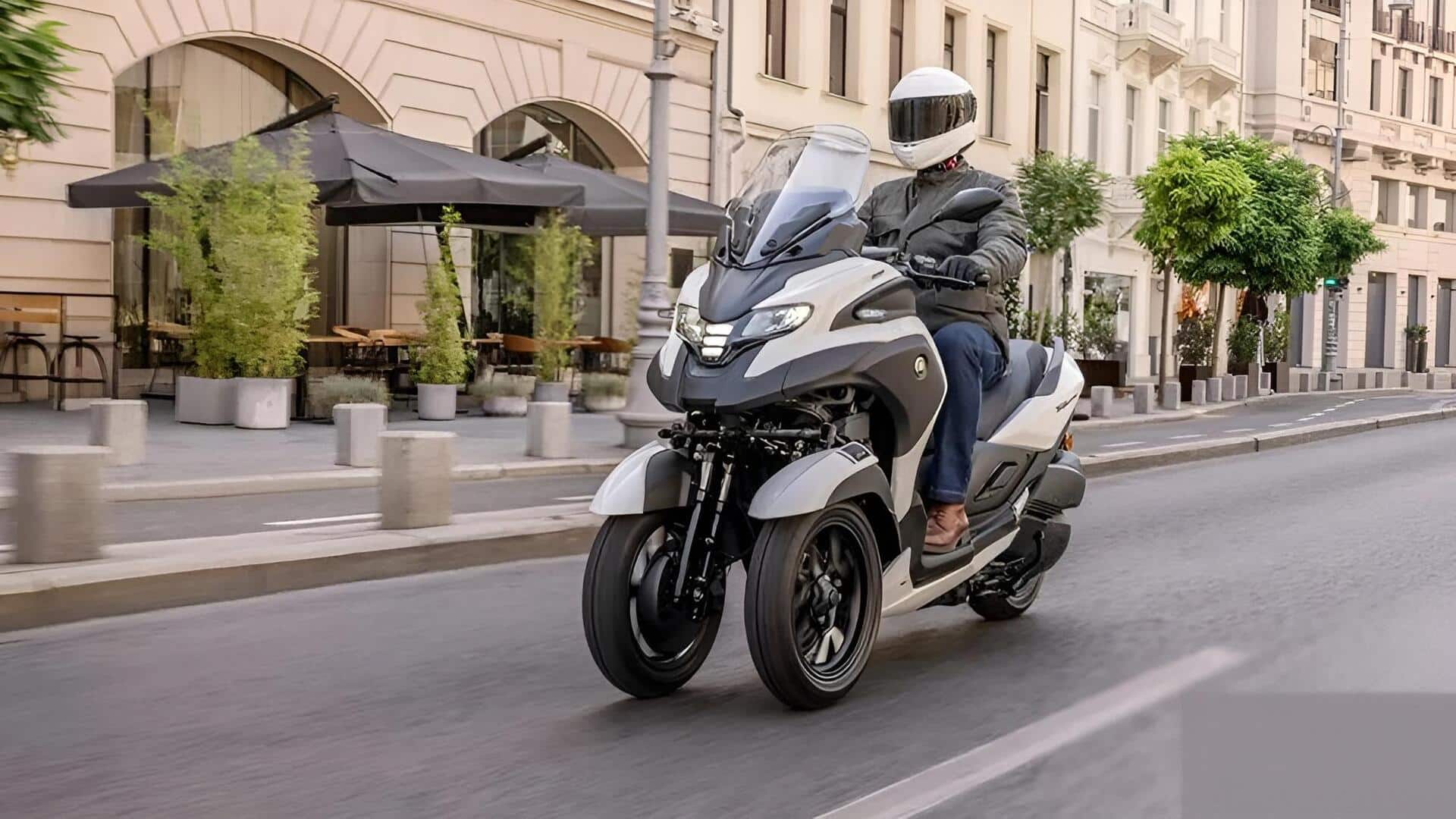 Yamaha Scooter: కార్ల తరహాలో సేఫ్టీ ఫీచర్‌.. ఎయిర్‌బ్యాగ్‌తో యమహా ట్రైసిటీ 300 ఎంట్రీ