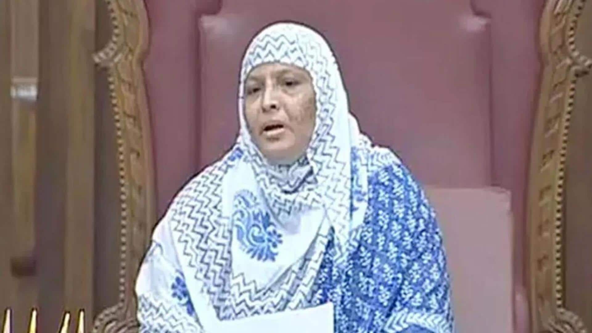 YCP-Zakia Khanam: వైసీపీకి మండలి డిప్యూటీ ఛైర్పర్సన్ రాజీనామా.. రెండేళ్ల నుంచి అసంతృప్తిగా జకియా ఖానం YCP-Zakia Khanam: వైసీపీకి మండలి డిప్యూటీ ఛైర్పర్సన్ రాజీనామా.. రెండేళ్ల నుంచి అసంతృప్తిగా జకియా ఖానం