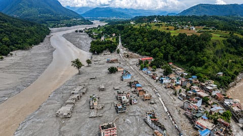 Nepal flash floods: నేపాల్‌ వరదల్లో 1,204 మృతదేహాలు.. 4,216 మంది ఆచూకీ గల్లంతు
