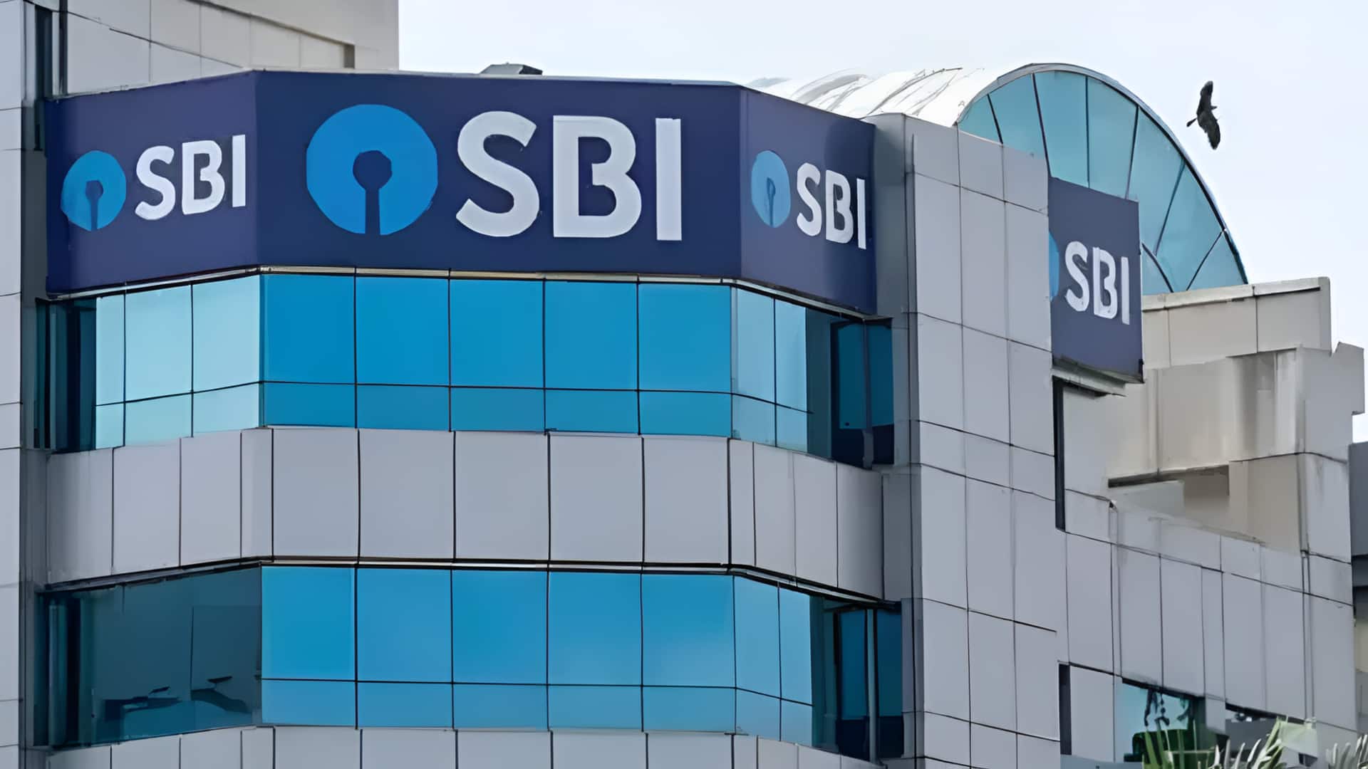 SBI hiring: ఎస్‌బీఐలో 12 వేల ఉద్యోగాలు.. ఈ ఏడాదే భారీ నియామకాలు!
