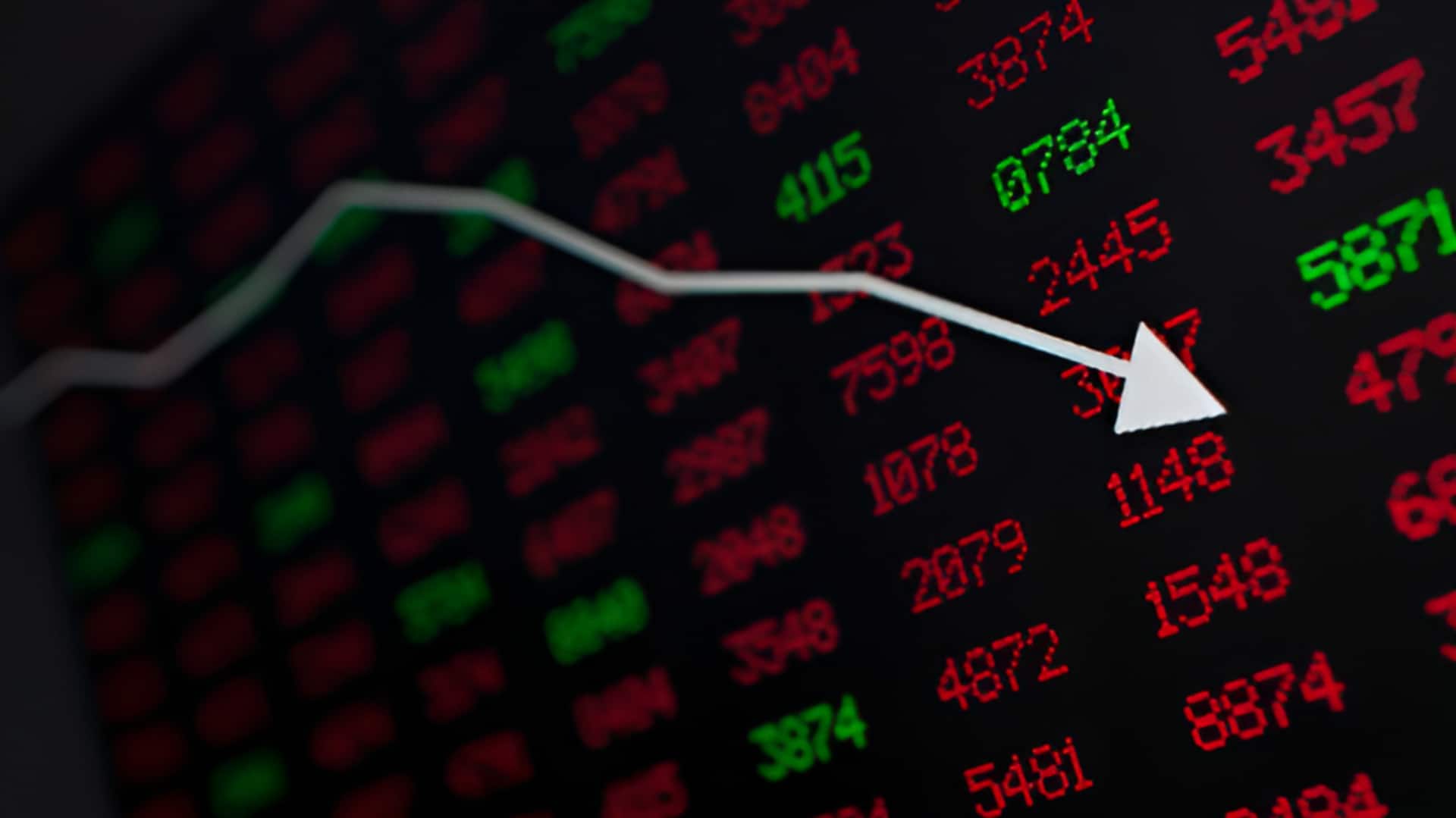 Stock Market: స్టాక్ మార్కెట్‌లో ఒక్కసారిగా పతనం.. 550 పాయింట్లు కుప్పకూలిన సెన్సెక్స్!