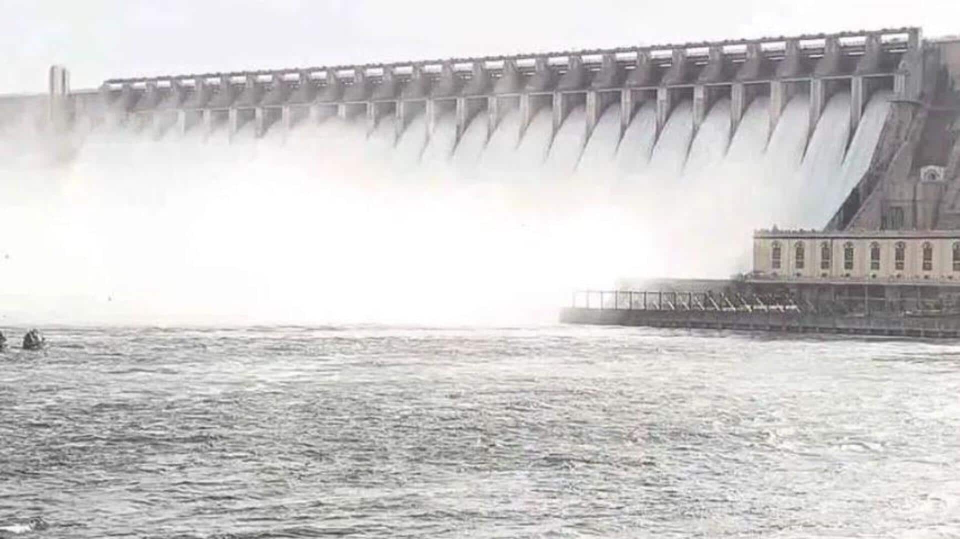 Nagarjuna Sagar: నాగార్జునసాగర్కు భారీ వరద ప్రవాహం.. 26 గేట్లు ఎత్తివేత! Nagarjuna Sagar: నాగార్జునసాగర్కు భారీ వరద ప్రవాహం.. 26 గేట్లు ఎత్తివేత!