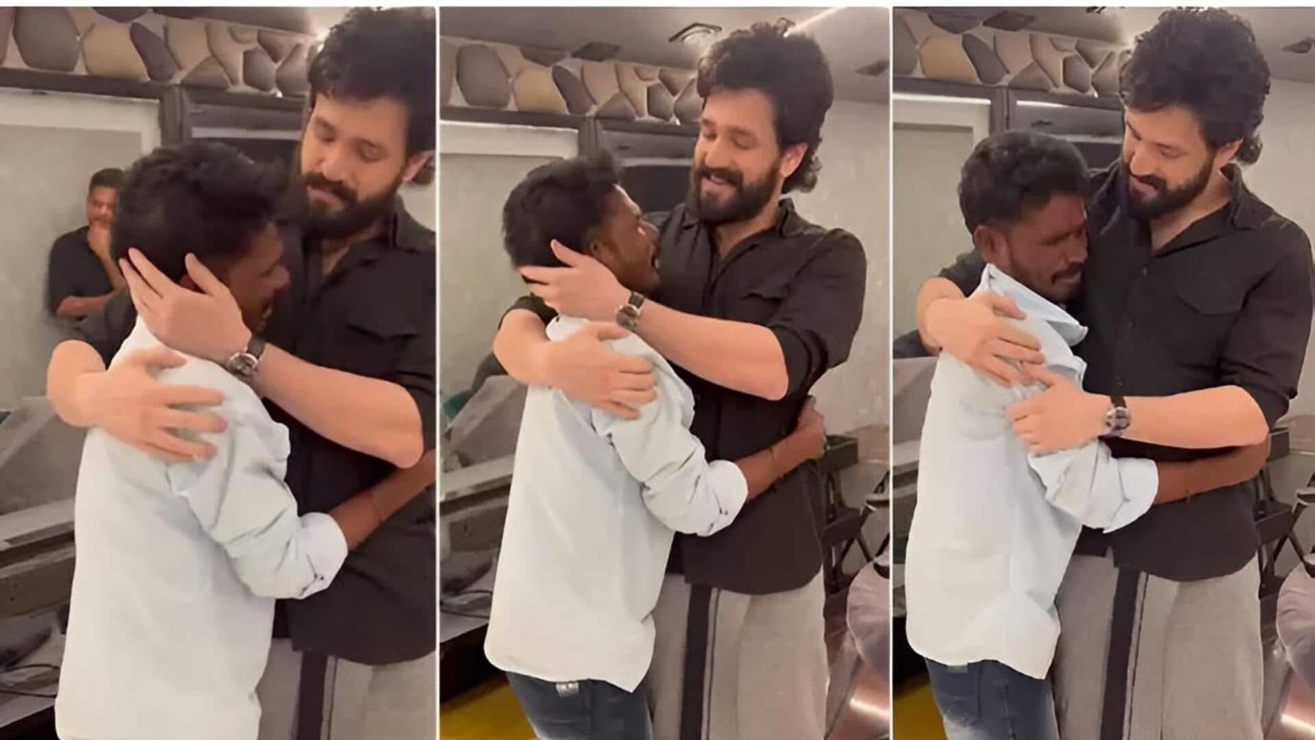 Akkineni Akhil: 'అయ్యగారే నెంబర్ వన్' ఫ్యాన్‌కు సర్‌ప్రైజ్‌.. ఇచ్చిన హామీ నిలబెట్టుకున్న అఖిల్!
