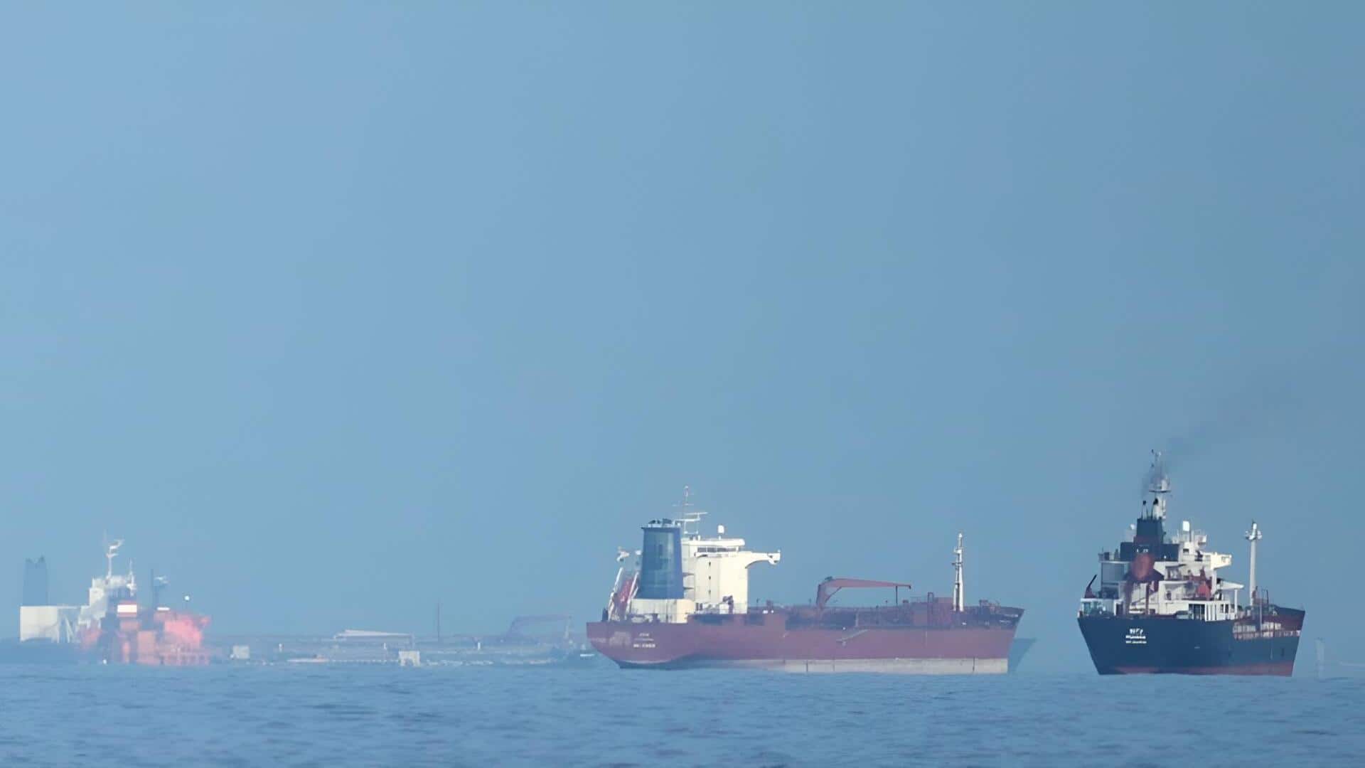 Indian tankers: అమెరికా దిగ్బంధనం ప్రభావం.. హర్మూజ్‌లో నిలిచిపోయిన 15 భారత నౌకలు