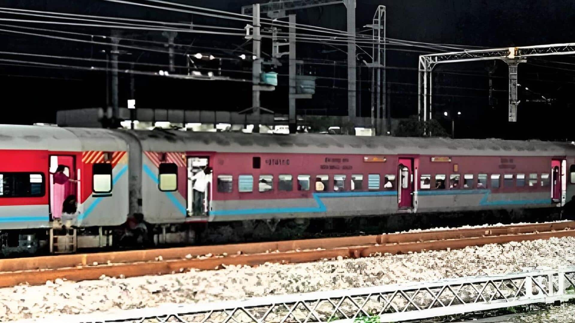 Hyderabad: రైల్వే మార్గంలో సాంకేతిక లోపం.. నిలిచిపోయిన ఇంటర్‌సిటీ రైలు