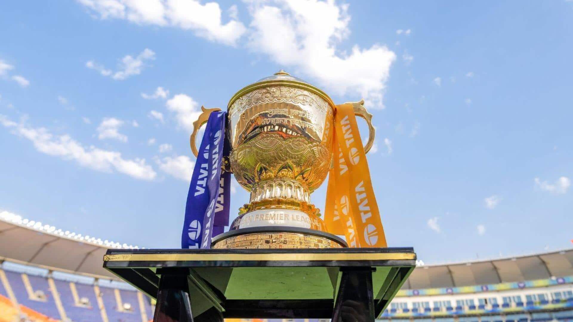 IPL 2025: భారత్-పాక్ యుద్ధం.. బీసీసీఐ సంచలన నిర్ణయం.. ఐపీఎల్ నిరవధికంగా వాయిదా..! IPL 2025: భారత్-పాక్ యుద్ధం.. బీసీసీఐ సంచలన నిర్ణయం.. ఐపీఎల్ నిరవధికంగా వాయిదా..!