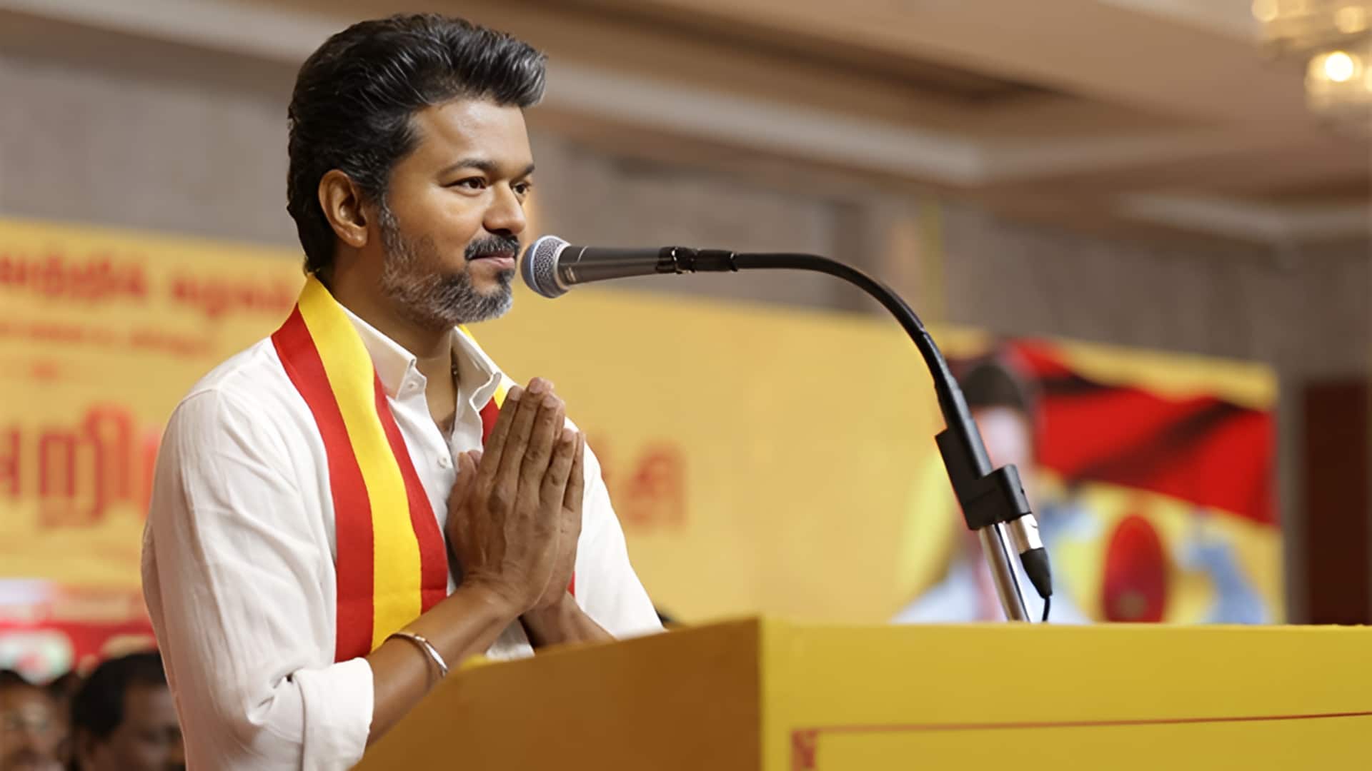 KRISHNAGIRI: టీవీకే దూకుడు నడుమ కృష్ణగిరిలో విషాదం.. విజయ్ ఓడిపోతాడనే వదంతులతో అభిమాని ఆత్మహత్యాయత్నం