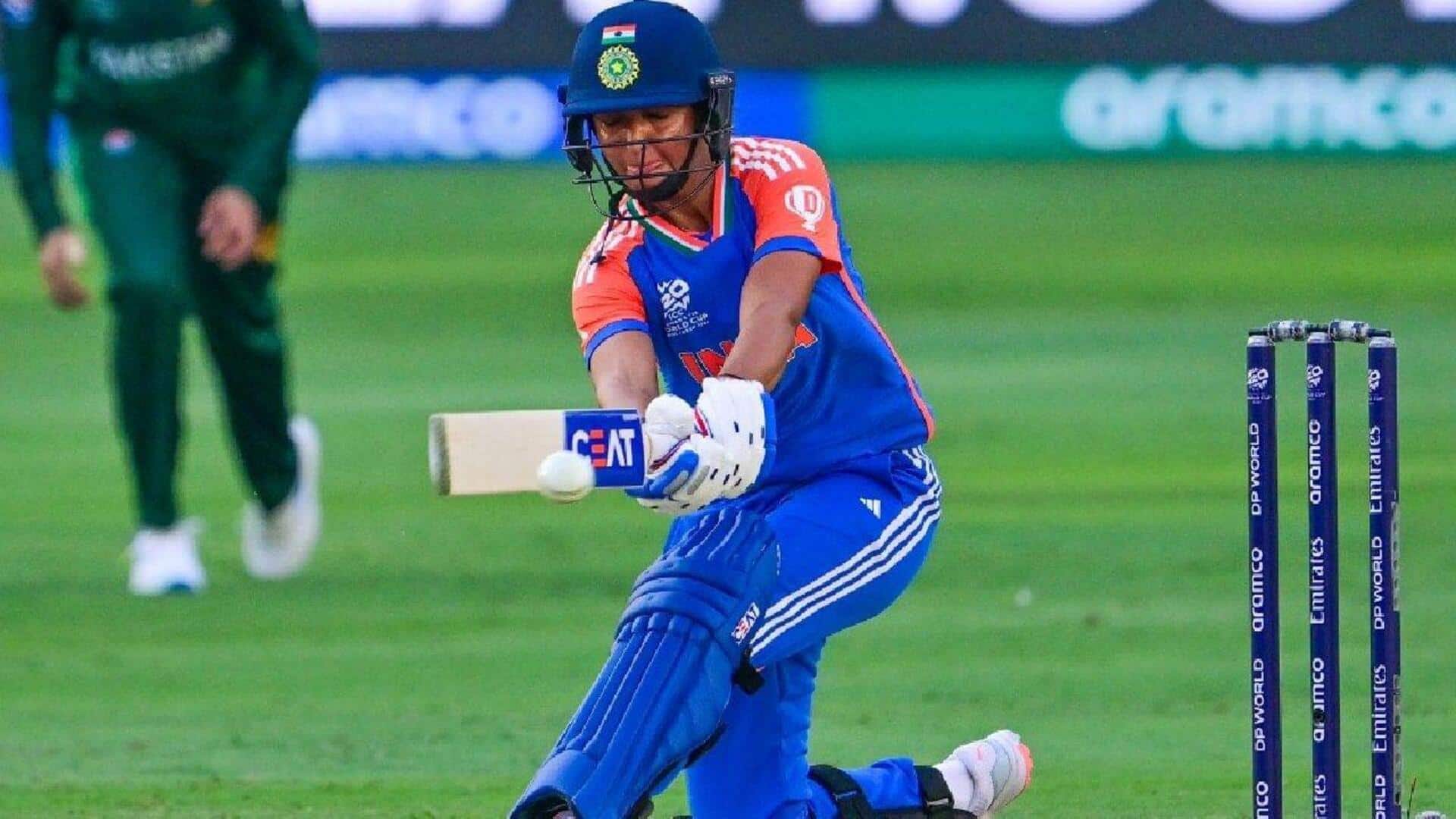 Harmanpreet Kaur: మిథాలీ రాజ్ రికార్డును సమం చేసిన హర్మన్ప్రీత్ కౌర్ Harmanpreet Kaur: మిథాలీ రాజ్ రికార్డును సమం చేసిన హర్మన్ప్రీత్ కౌర్