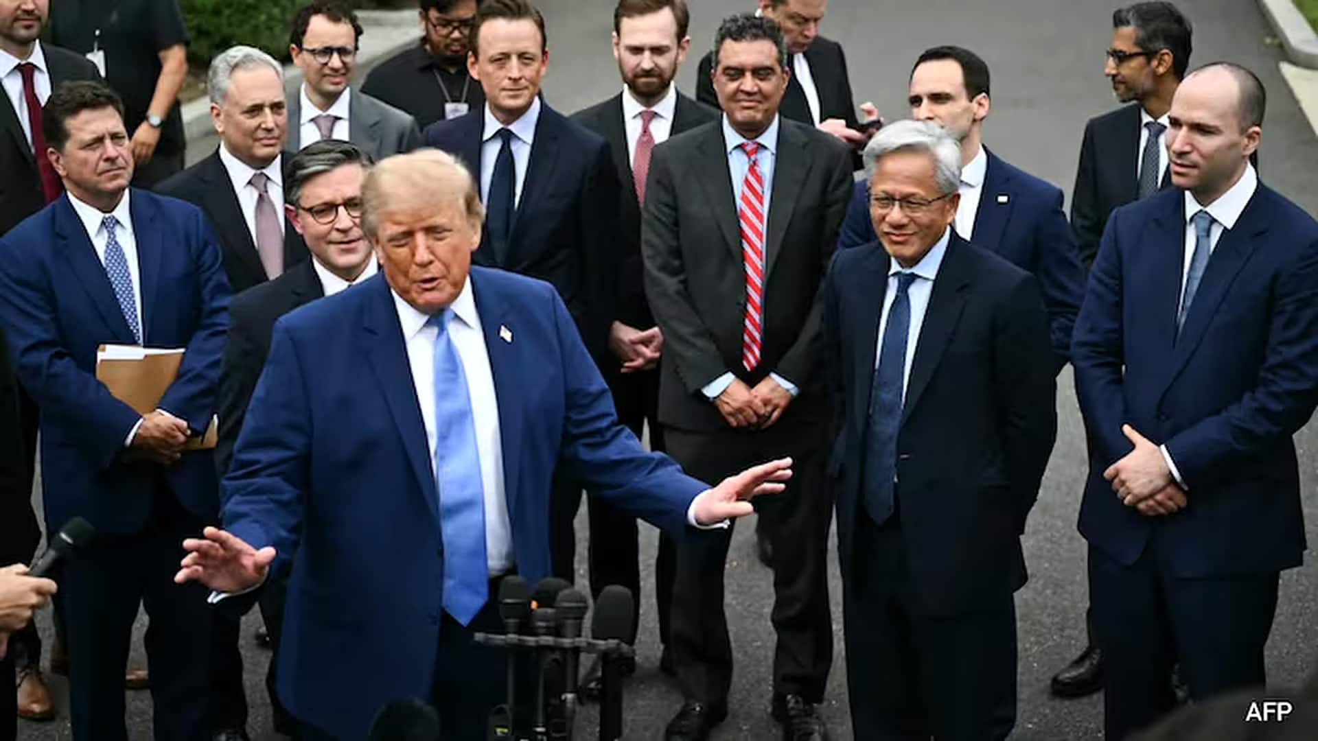 Donald Trump: ఏఐపై ట్రంప్‌ సంచలన నిర్ణయం.. ఇకపై ఆర్టిఫిషియల్‌ ఇంటెలిజెన్స్‌ కాదు.. 'సూపర్‌ ఇంటెలిజెన్స్‌'  