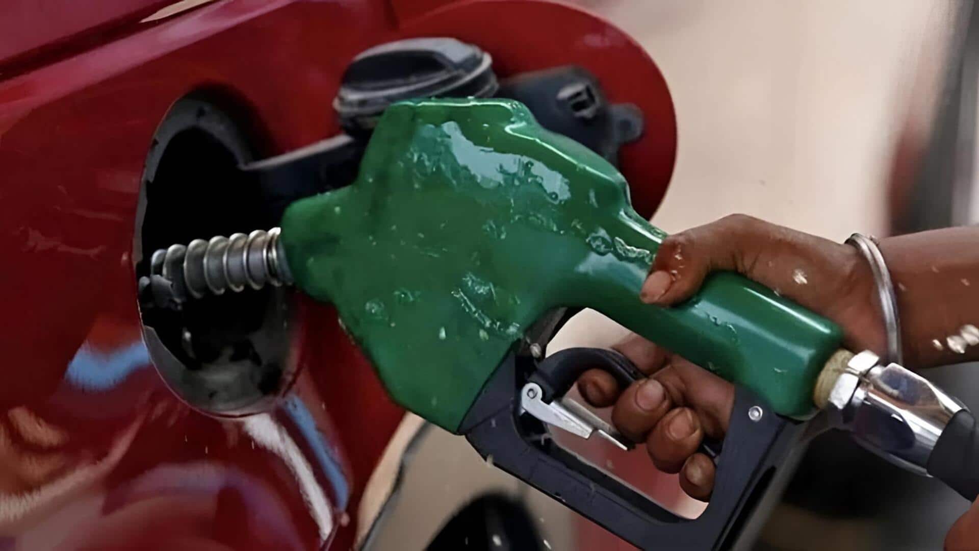 Petrol Hike: వాహనదారులకు షాక్‌.. పెరిగిన పెట్రోల్‌, డీజిల్ ధరలు