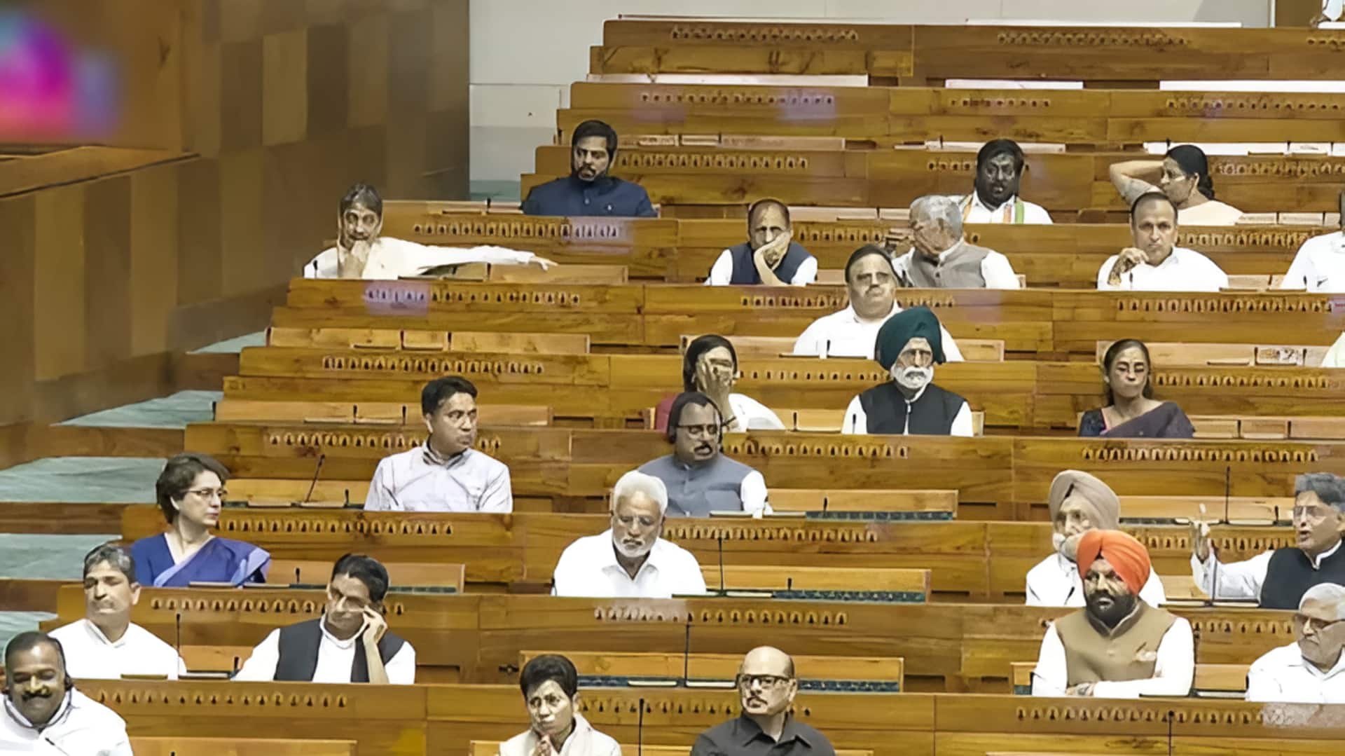 Iran War: పశ్చిమాసియా ఉద్రిక్తతలపై రేపు అఖిలపక్ష భేటీ 