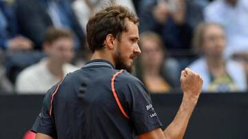 Tennis: చరిత్ర సృష్టించిన డేనియల్ మెద్వెదేవ్