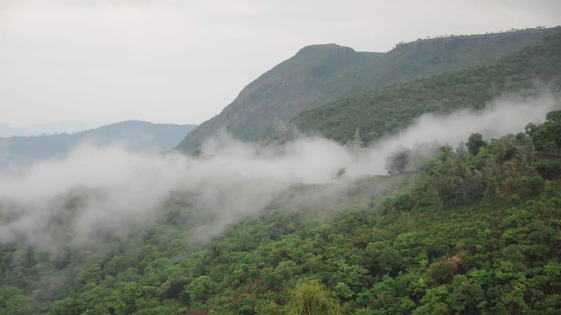 BEST HILLSTATIONS: హైదరాబాద్ నుండి ఒక్కరోజులో వెళ్లి వచ్చే.. హిల్స్టేషన్స్ ఇవే! BEST HILLSTATIONS: హైదరాబాద్ నుండి ఒక్కరోజులో వెళ్లి వచ్చే.. హిల్స్టేషన్స్ ఇవే!