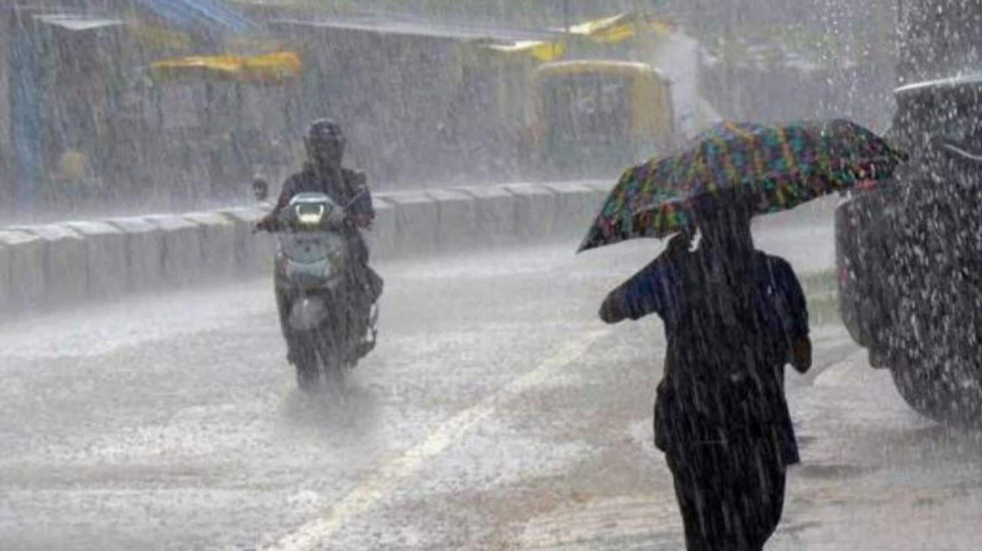 Heavy Rains: తెలంగాణలోని పలు జిల్లాలకు వాతావరణ శాఖ హెచ్చరిక Heavy Rains: తెలంగాణలోని పలు జిల్లాలకు వాతావరణ శాఖ హెచ్చరిక