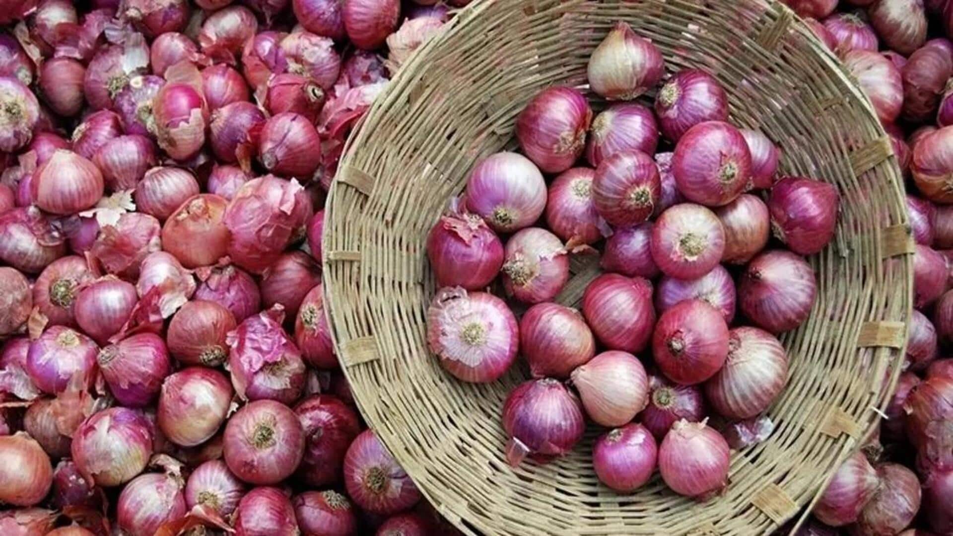 Onions: గుడ్ న్యూస్.. తగ్గనున్నఉల్లి ధరలు.. హైదరాబాద్లో కిలో ఉల్లిపాయ ధర ఎంతంటే ? Onions: గుడ్ న్యూస్.. తగ్గనున్నఉల్లి ధరలు.. హైదరాబాద్లో కిలో ఉల్లిపాయ ధర ఎంతంటే ?