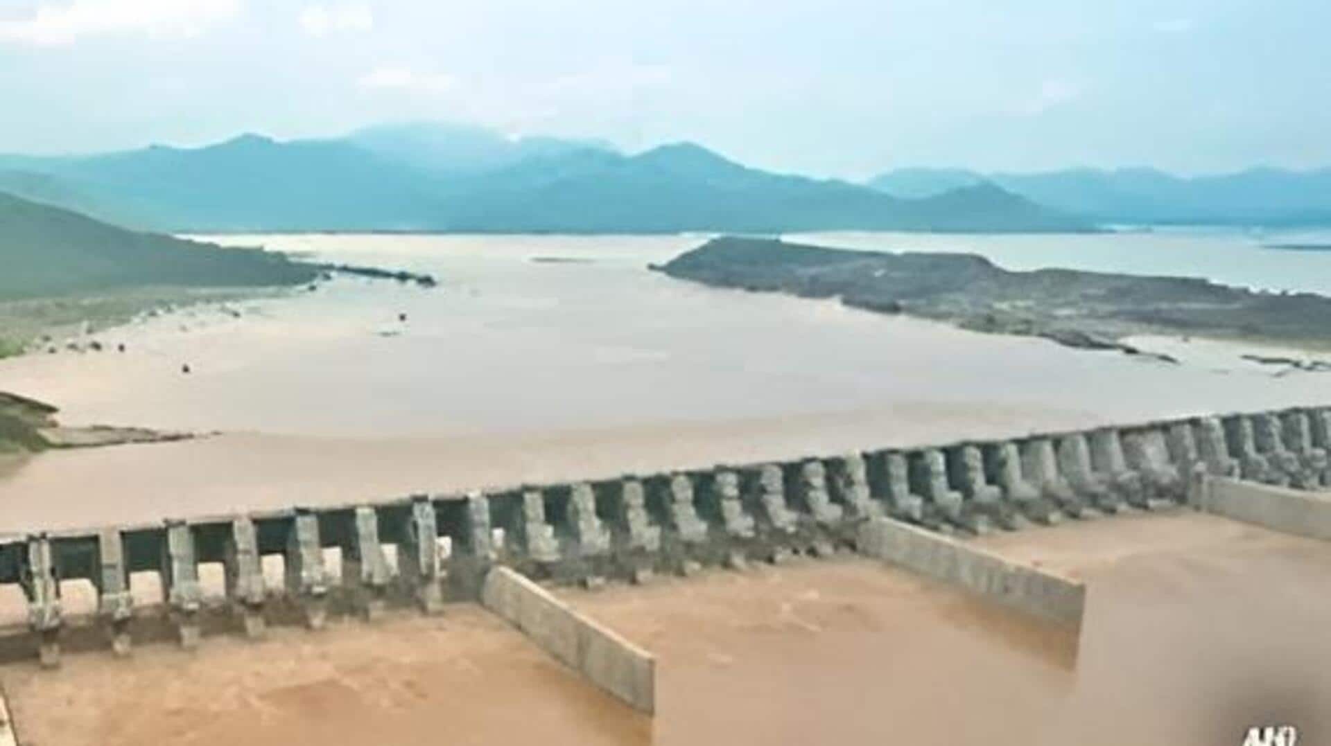 Polavaram: పోలవరం పనులపై విదేశీ నిపుణుల బృందం సంతృప్తి.. నిర్మాణం పూర్తికి మరిన్ని చర్యలు అవసరమని సిఫారసు Polavaram: పోలవరం పనులపై విదేశీ నిపుణుల బృందం సంతృప్తి.. నిర్మాణం పూర్తికి మరిన్ని చర్యలు అవసరమని సిఫారసు