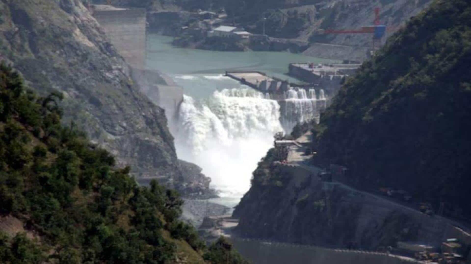 Chenab dam project: ఇక పాక్కు నీటి కష్టాలే.. క్వార్ డ్యామ్ పనులు వేగవంతం! Chenab dam project: ఇక పాక్కు నీటి కష్టాలే.. క్వార్ డ్యామ్ పనులు వేగవంతం!