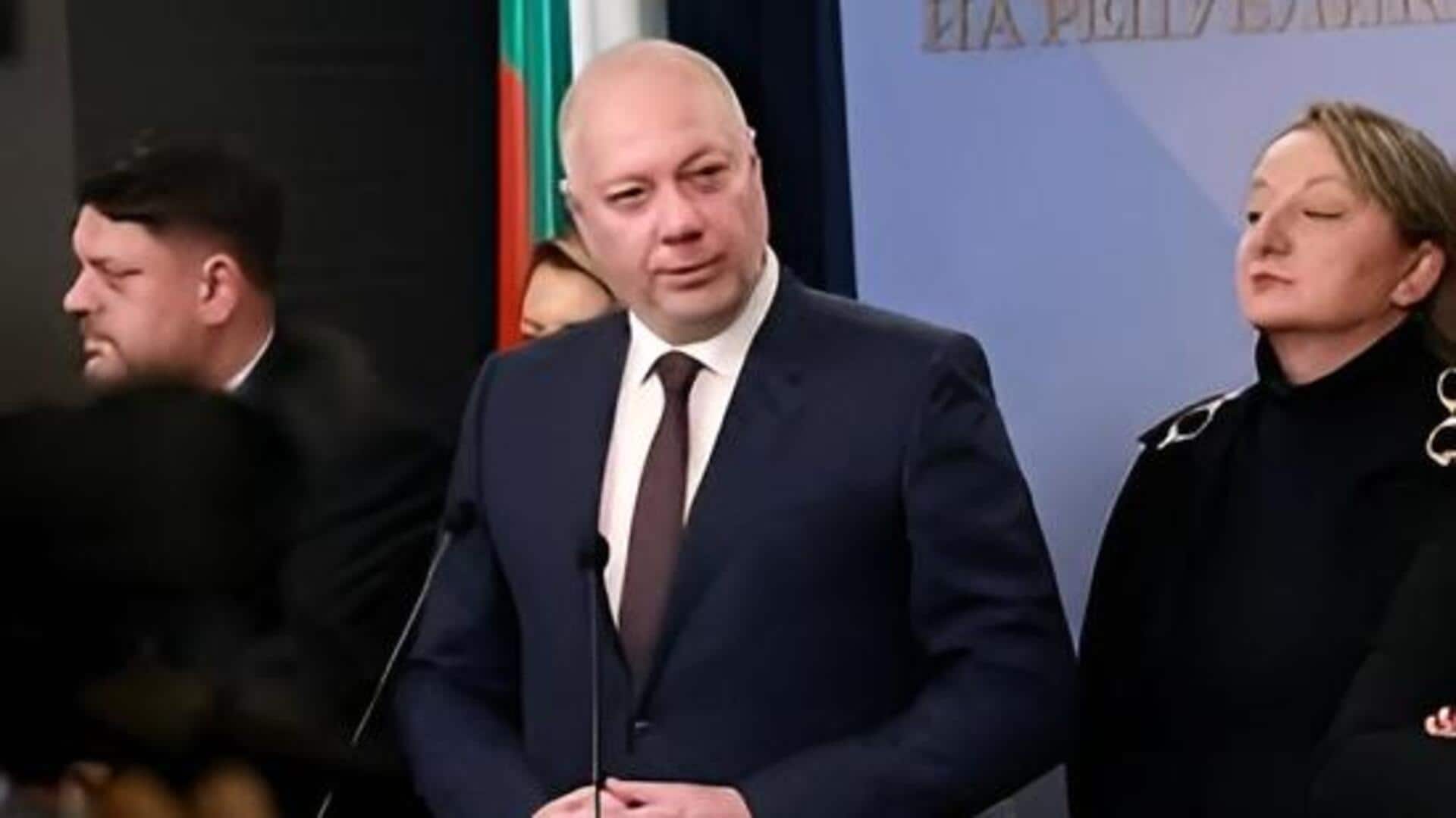 Bulgarian: జెన్‌-జీ దెబ్బకు కూలిన మరో ప్రభుత్వం.. బల్గేరియా ప్రధాని రాజీనామా! 