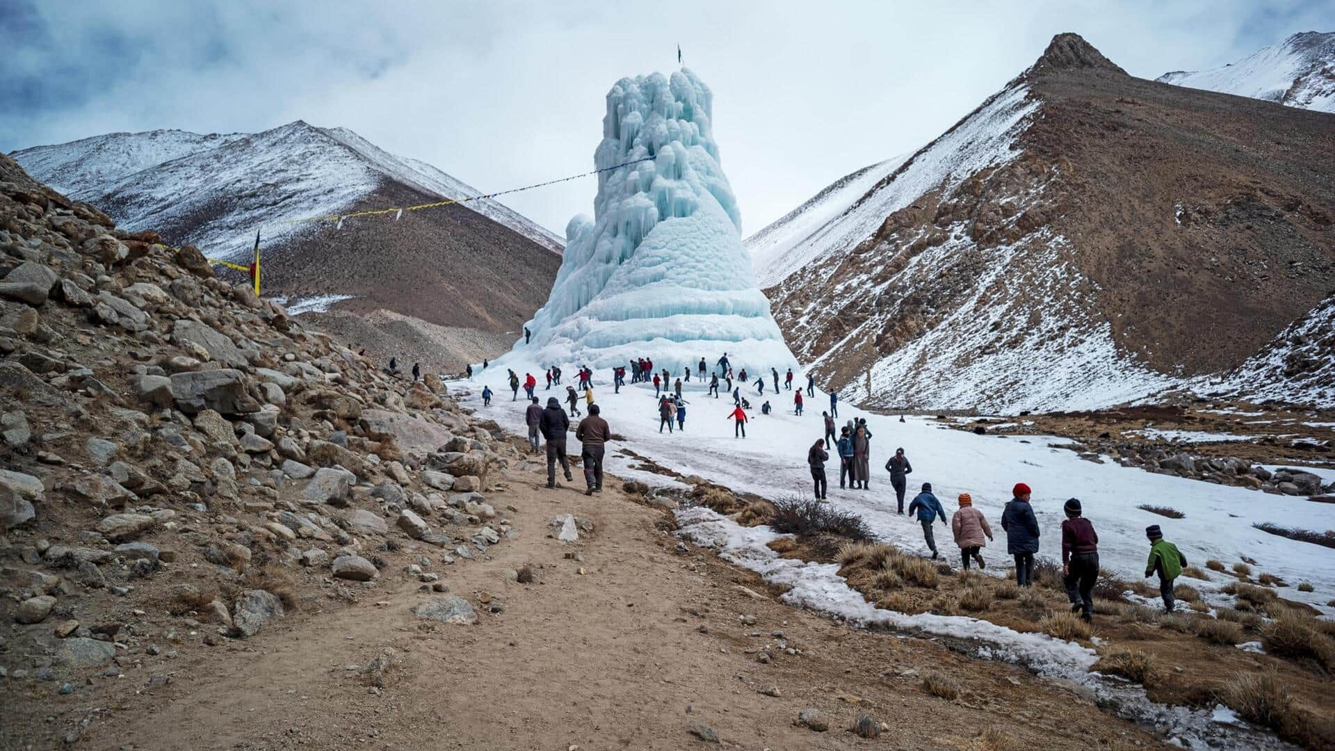 Ladakh: గ్లోబల్ వార్మింగ్ ఎఫెక్ట్.. మంచు నిల్వలతో సాగు చేస్తున్న లడఖ్ రైతులు