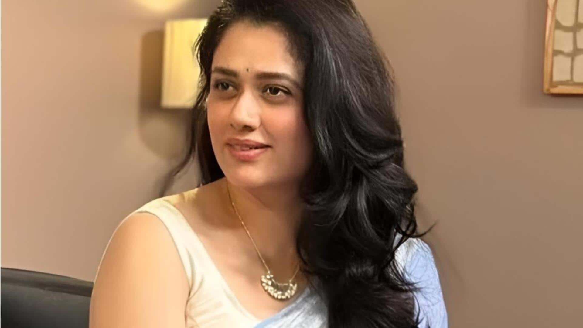 Girija Oak: న్యూనేషనల్ క్రష్‌గా గిరిజా ఓక్.. యూట్యూబ్ సిరీస్‌లో ఇంటిమేట్ సీన్లపై గుల్షన్ దేవయ్య ఆసక్తికర వ్యాఖ్యలు! 