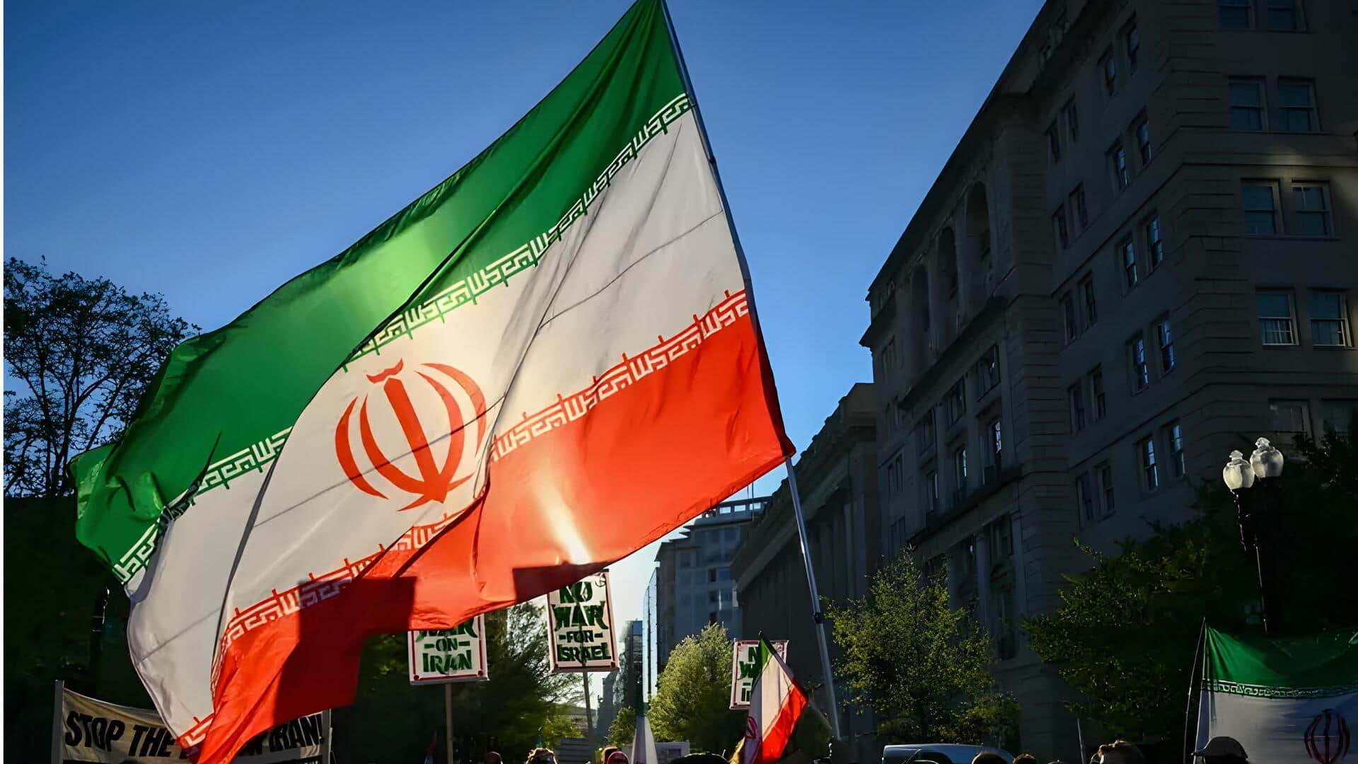 Iran's Farsi ceasefire plan: అణు అంశంపై డబుల్ గేమ్? ఇంగ్లీష్ వెర్షన్‌లో కనిపించని కీలక షరతు.. ఇరాన్ ప్లాన్‌పై సందేహాలు