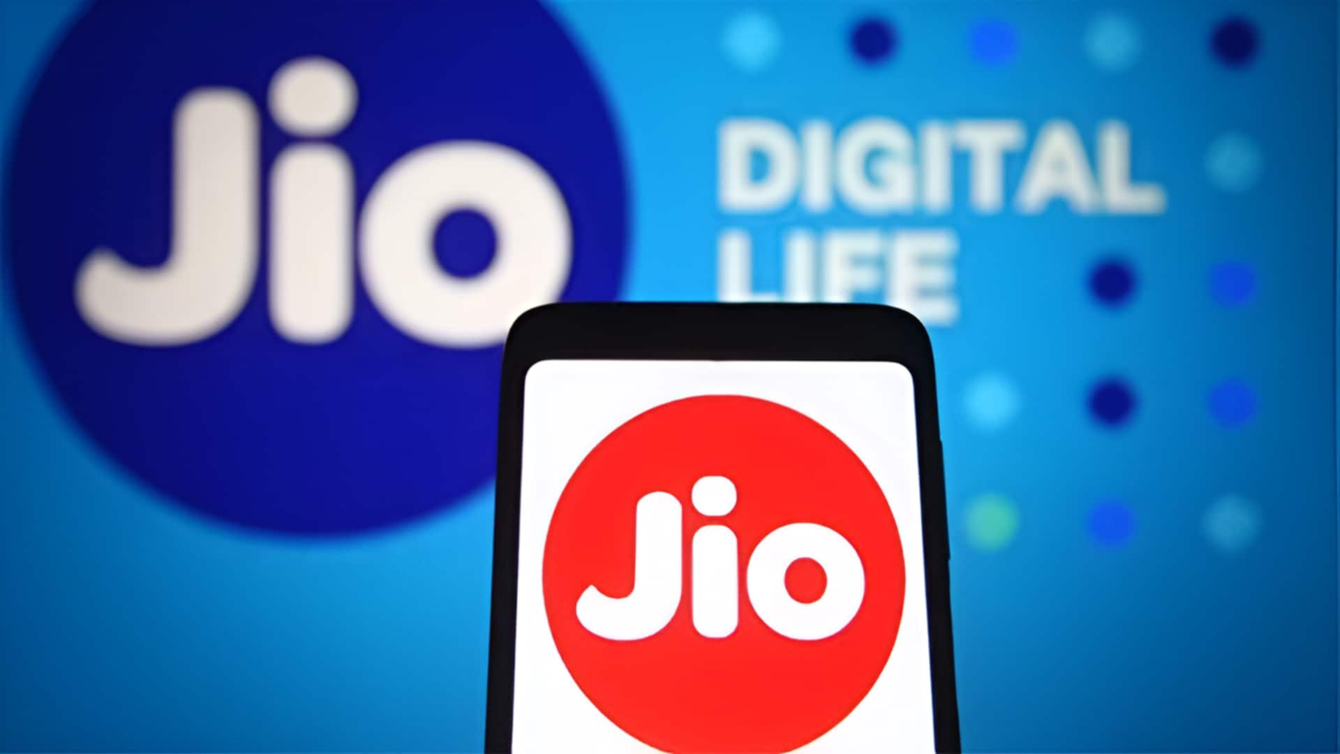 Jio Ipo: జియో ప్లాట్‌ఫామ్స్‌ పబ్లిక్‌ ఇష్యూకు సిద్ధం.. మేలో ముసాయిదా పత్రాలు
