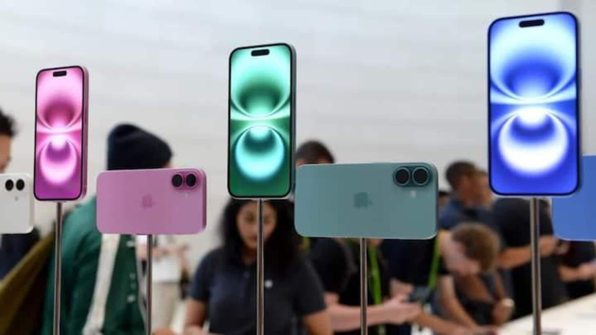 iPhone: ఐఫోన్ల దూకుడు.. భారత స్మార్ట్ఫోన్ ఎగుమతులకు కొత్త రికార్డ్! iPhone: ఐఫోన్ల దూకుడు.. భారత స్మార్ట్ఫోన్ ఎగుమతులకు కొత్త రికార్డ్!
