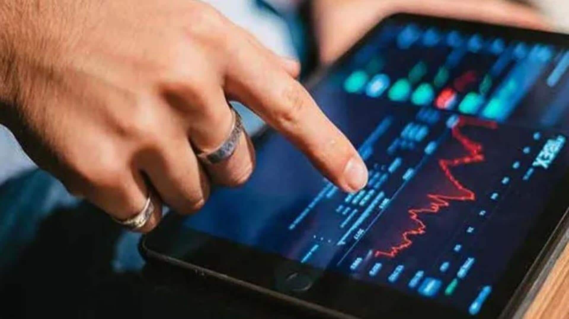 Stock market: ఉద్రిక్తతల ప్రభావం.. సెన్సెక్స్ 880 పాయింట్లు పతనం! Stock market: ఉద్రిక్తతల ప్రభావం.. సెన్సెక్స్ 880 పాయింట్లు పతనం!