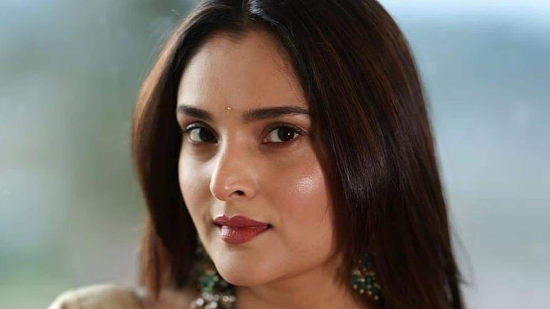 Actress Ramya: మగాళ్లను వీధి కుక్కలతో పోల్చిన నటి.. సోషల్ మీడియాలో రచ్చ!